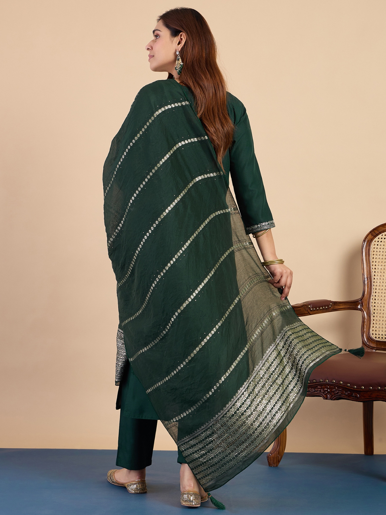 Green Minimal Embroidery Cotton Blend Salwar Suit — alternate view