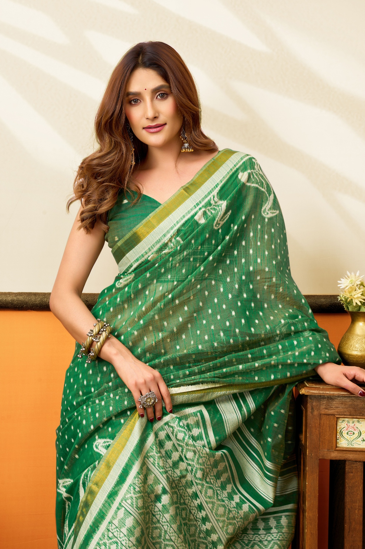 Green Peacock Motif Jacquard Weaving Cotton Saree