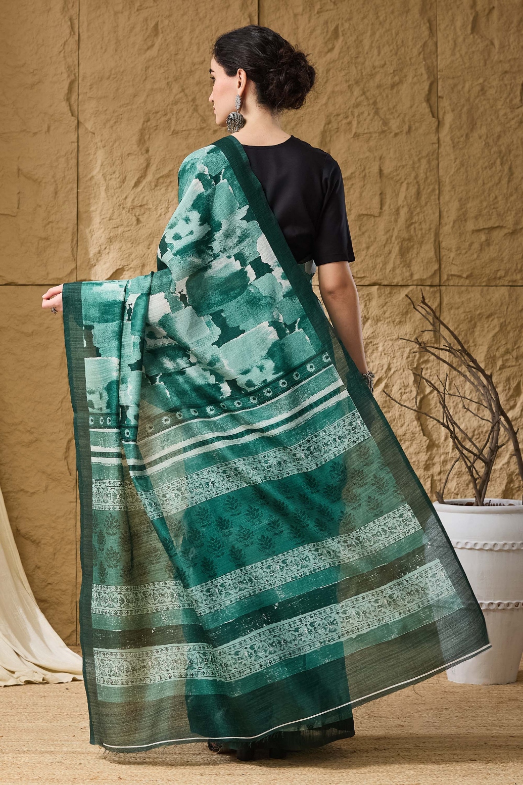 Green Printed Silk Blend Ready To Wear Saree — alternate view