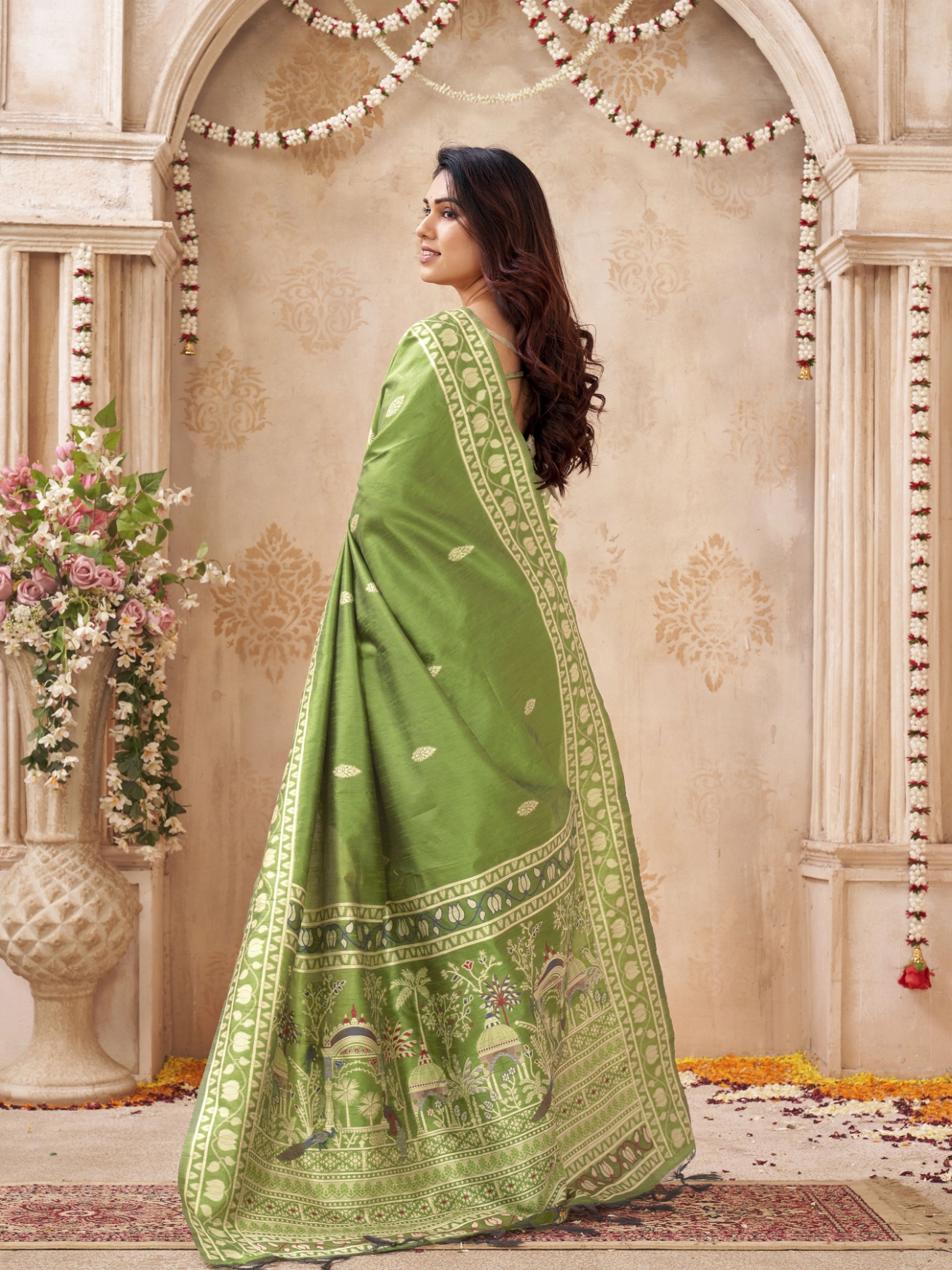 Green Woven Designer Handloom Raw Silk Saree — alternate view
