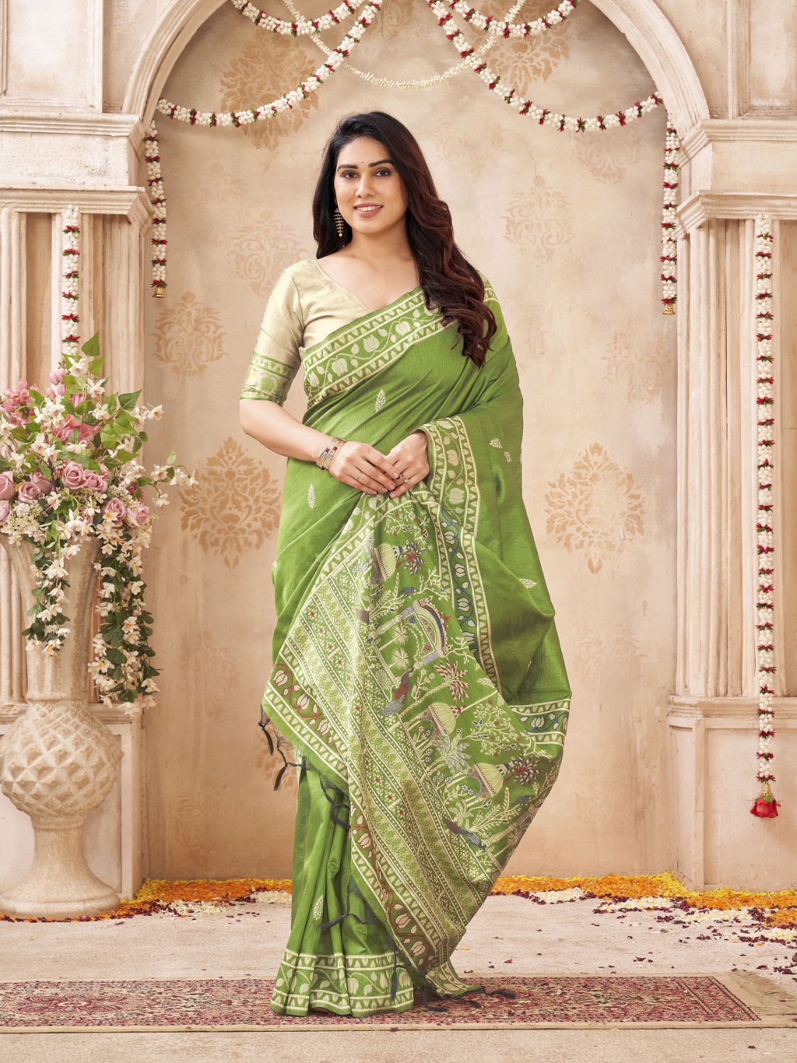 Green Woven Designer Handloom Raw Silk Saree
