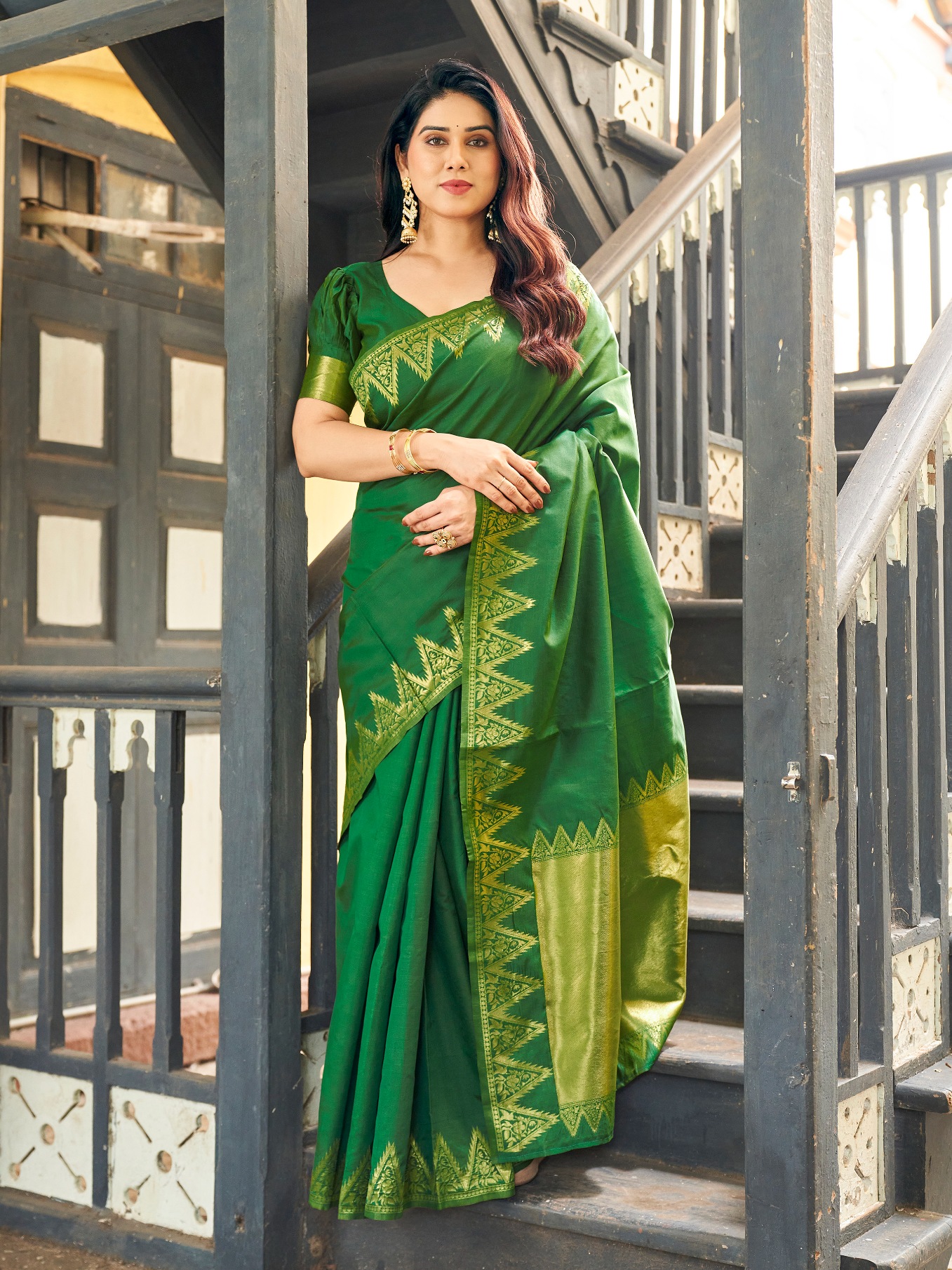 Green Woven Gold Zari Banarasi Raw Silk Saree