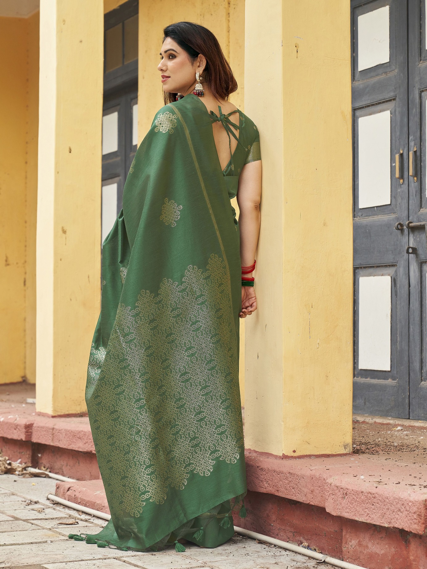 Green Woven Paithani Pallu Khadi Raw Silk Saree — alternate view