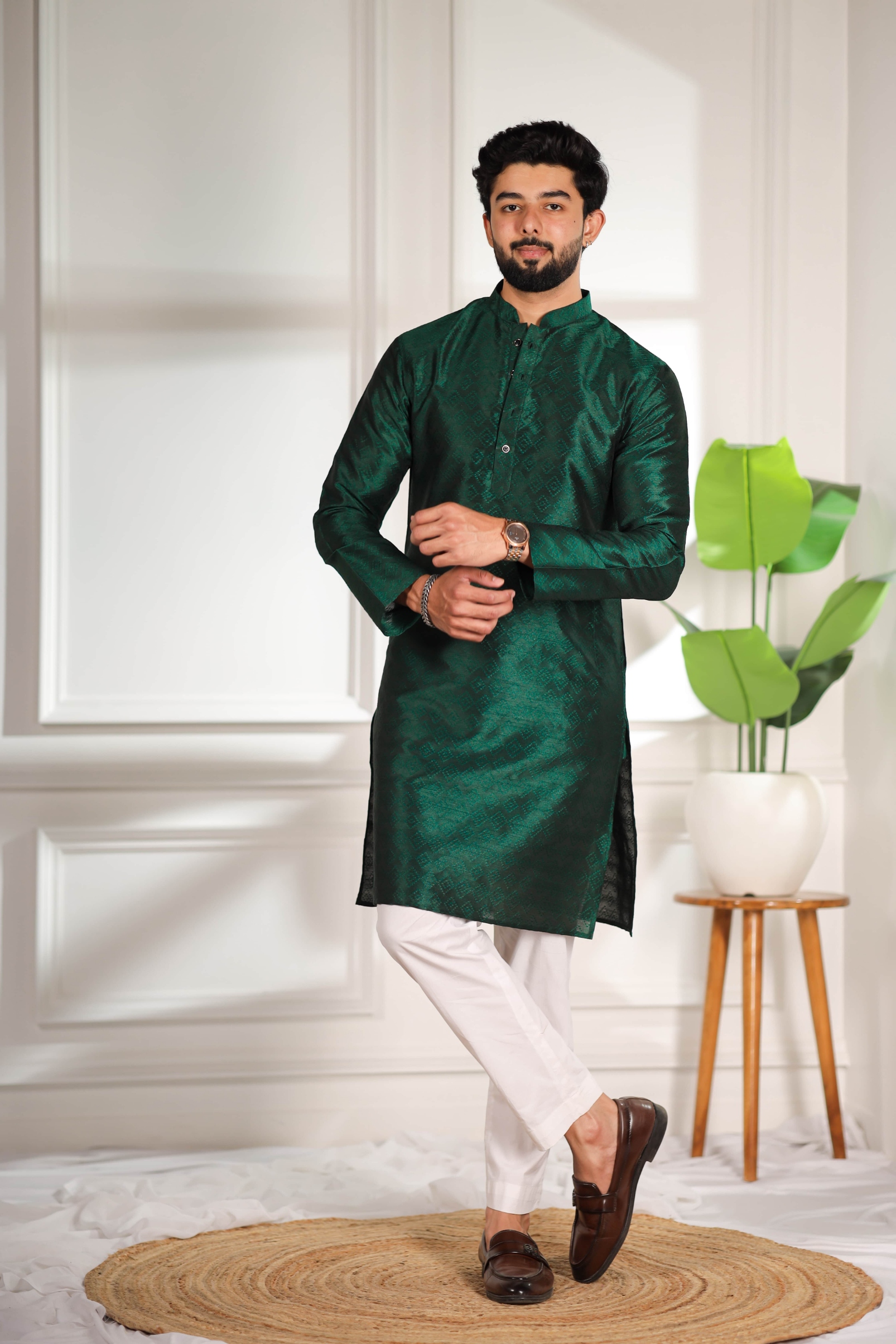 Green Woven Pattern Art Silk Kurta Pyjama