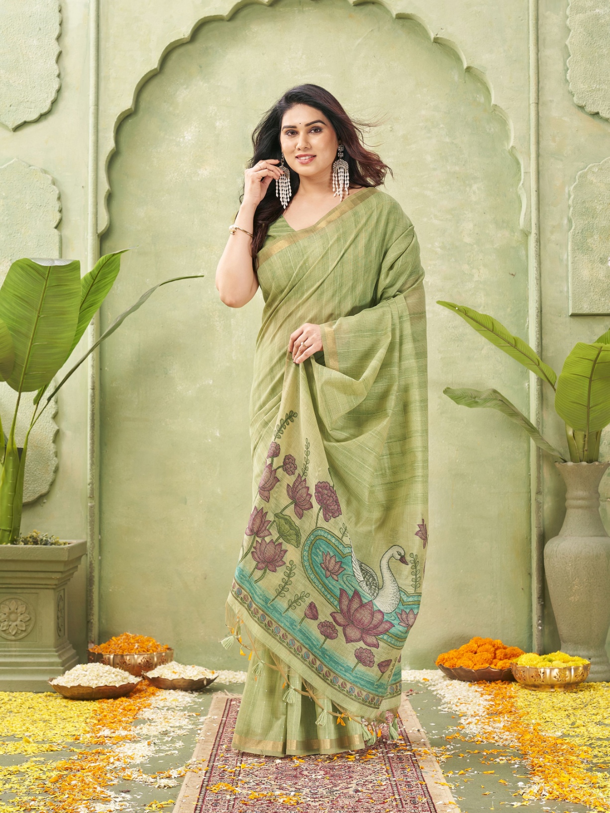 Green Woven Swan Lotus Designer Ghicha Cotton Saree