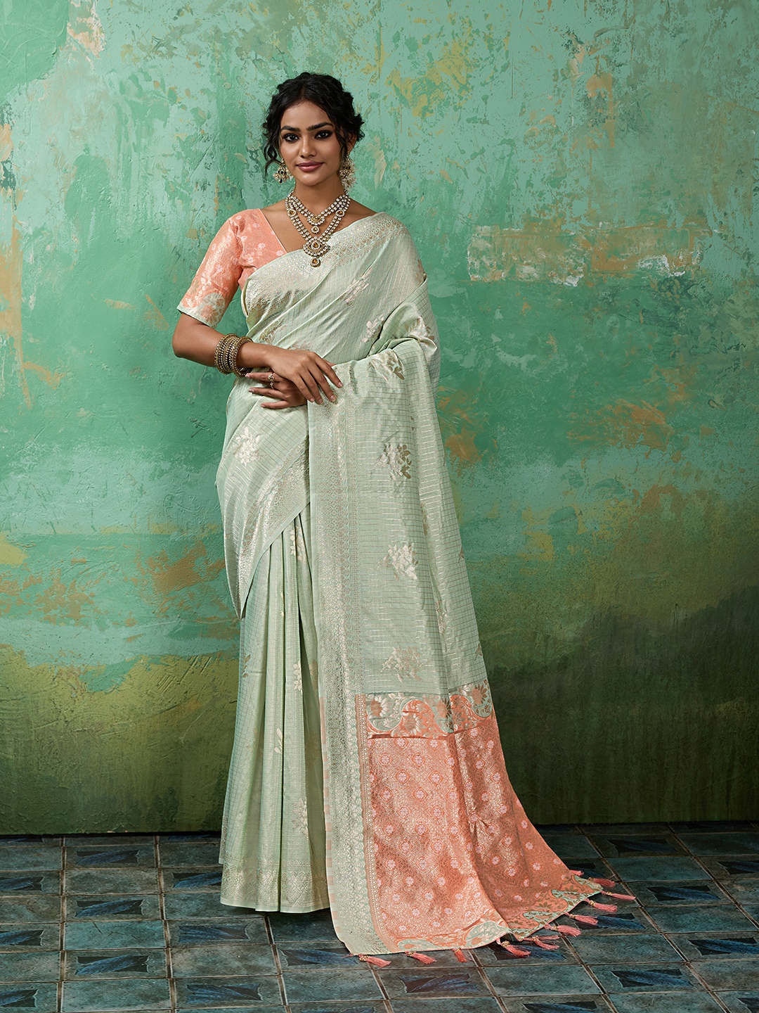 Green Woven Zari Linen Saree