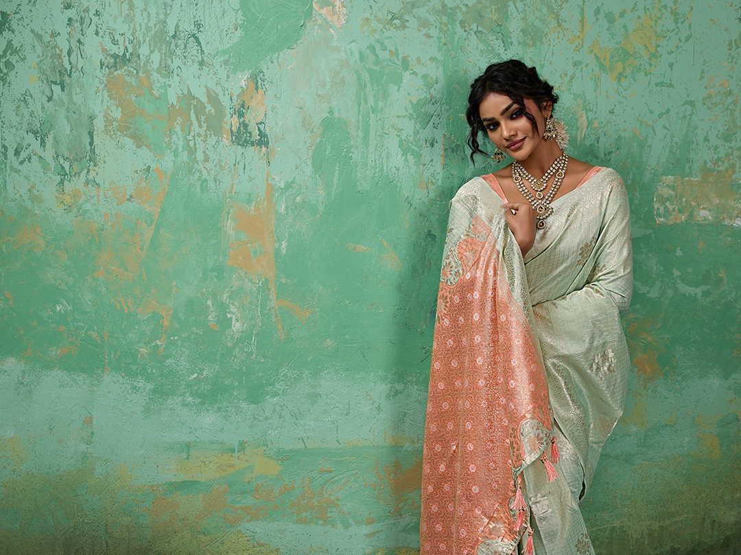 Green Woven Zari Linen Saree