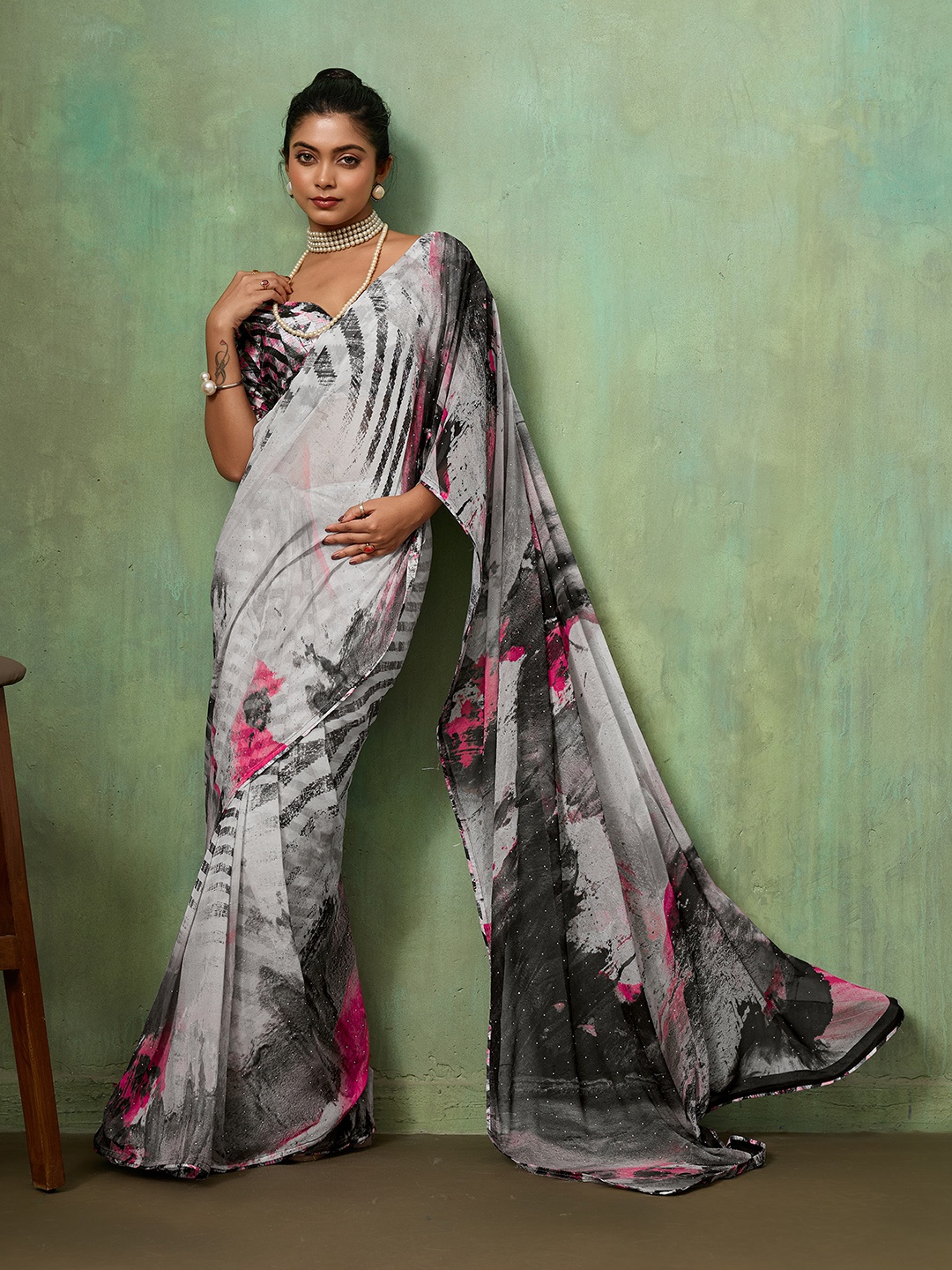 Grey Abstract Printed Georgette Contemporary Saree