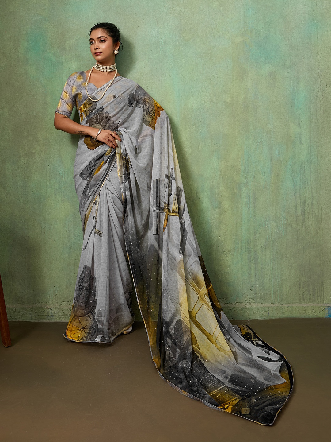 Grey Abstract Printed Georgette Party Saree