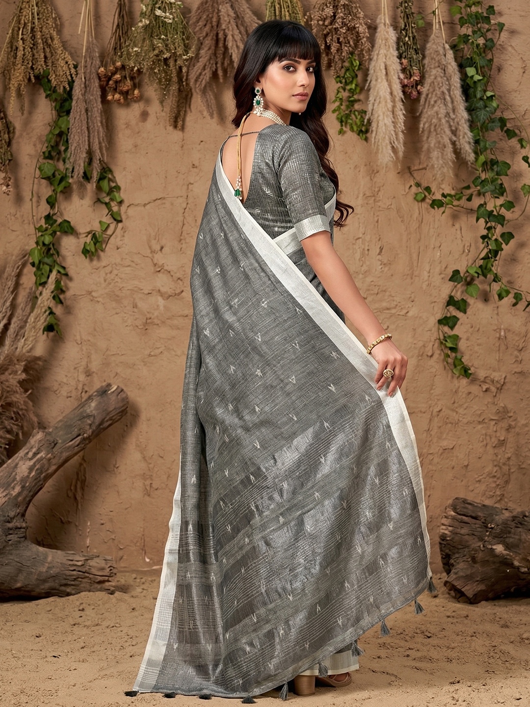 Grey Border Embroidery Linen Saree — alternate view