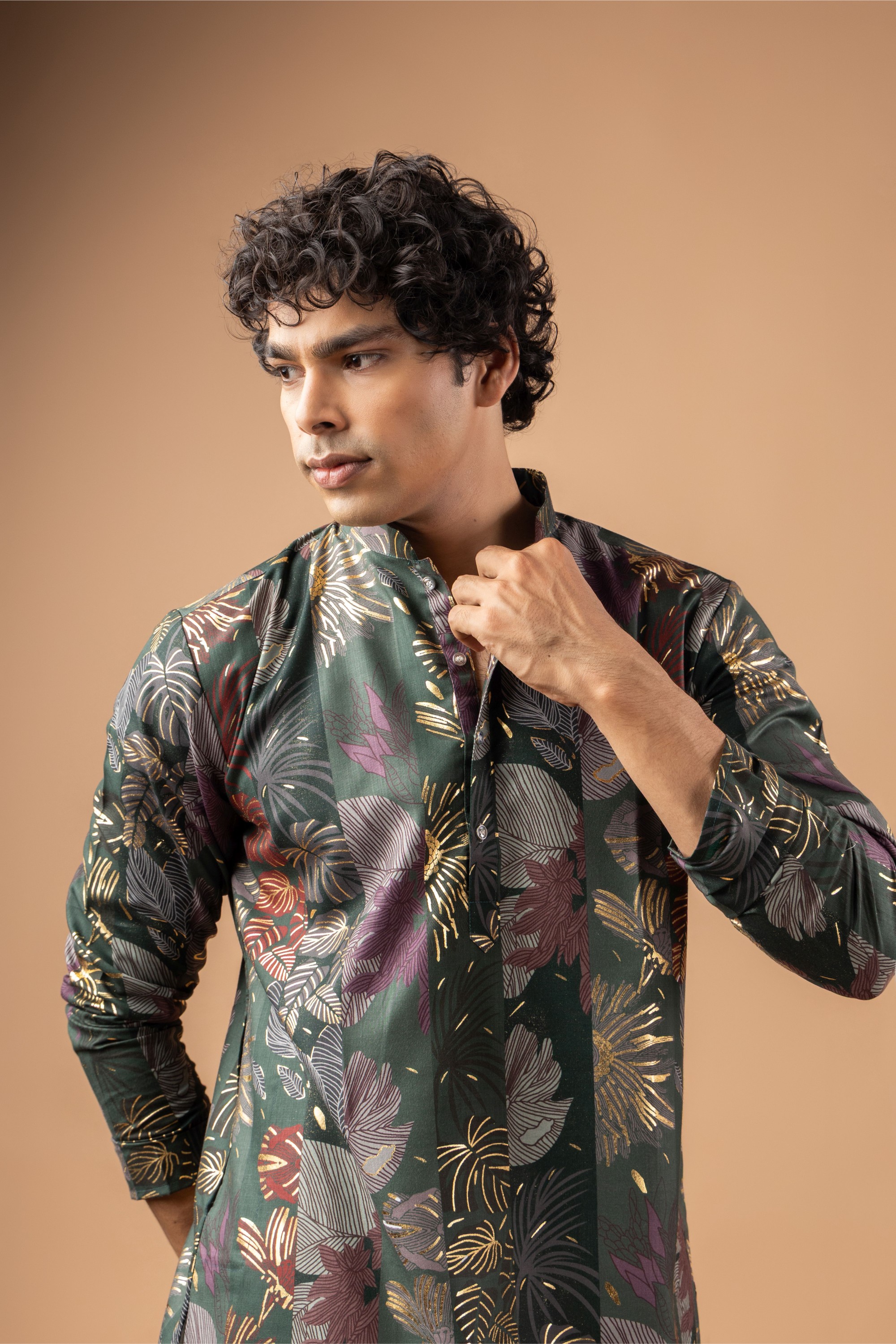 Grey Botanical Foil Print Magnet Kurta Pyjama