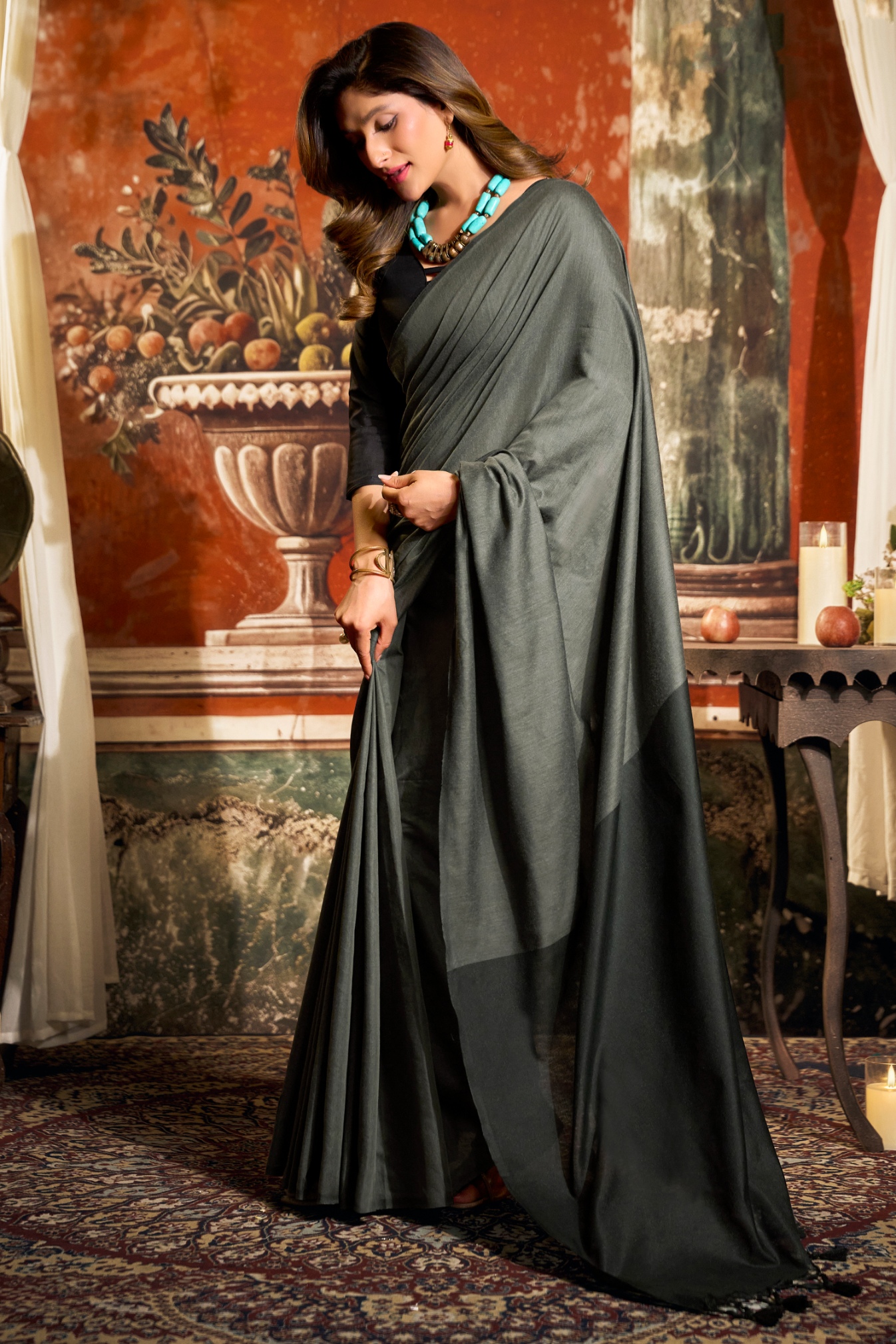 Grey Contrast Tassel Mal Cotton Saree