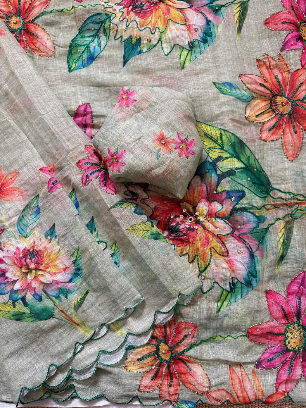 Grey Floral Printed Linen Silk Saree