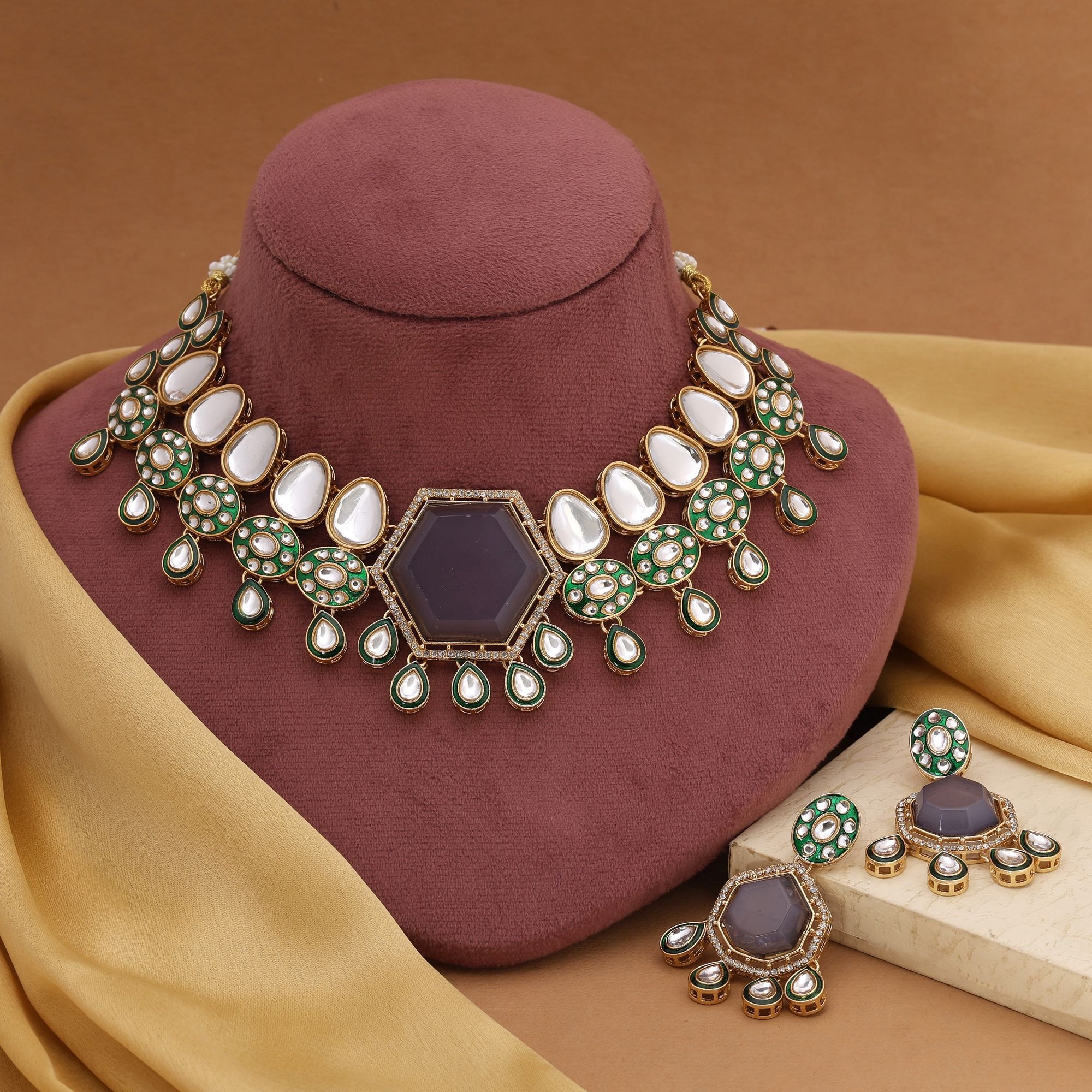 Grey Kundan Stone Classic Premium Function Wear Necklace — alternate view