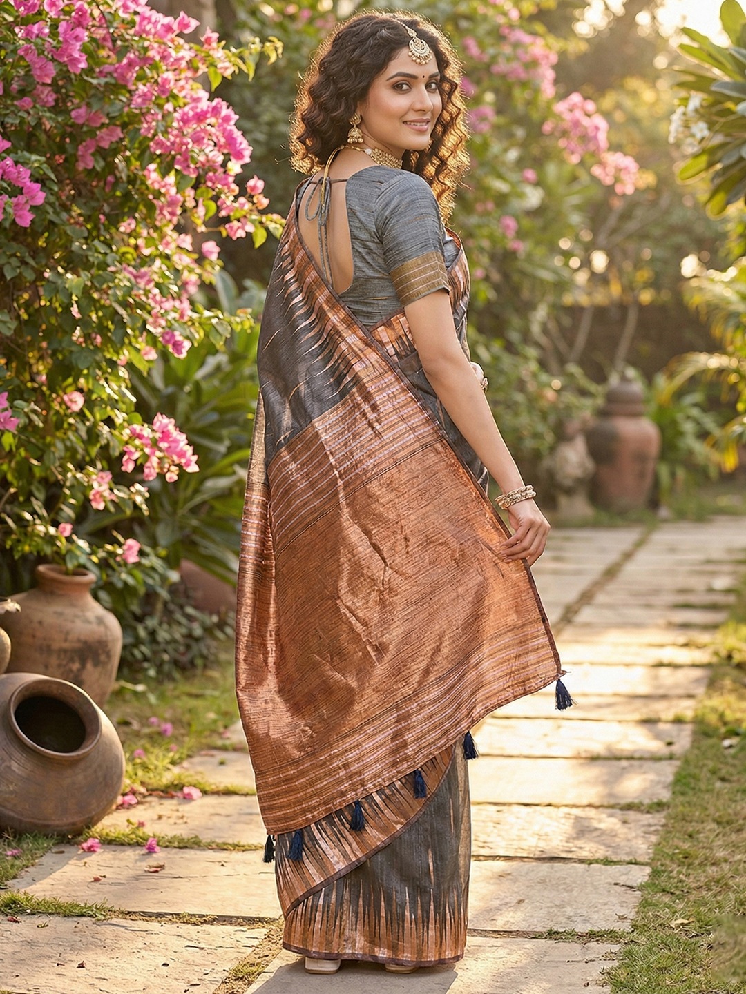 Grey Linen Cotton Woven Designer Saree — alternate view