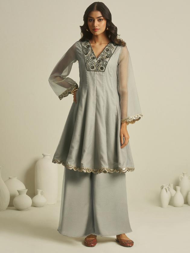 Grey Tissue Hand Work Top Bottom