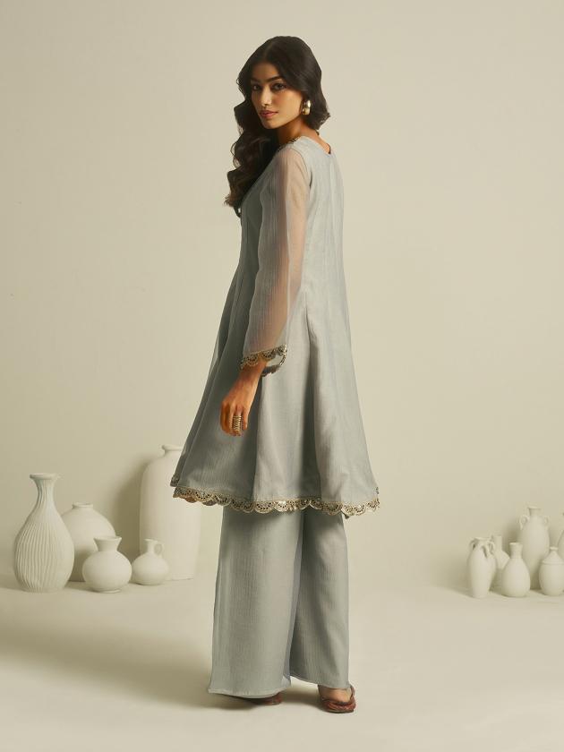 Grey Tissue Hand Work Top Bottom — alternate view