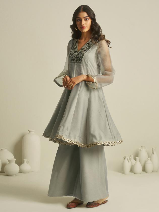 Grey Tissue Hand Work Top Bottom