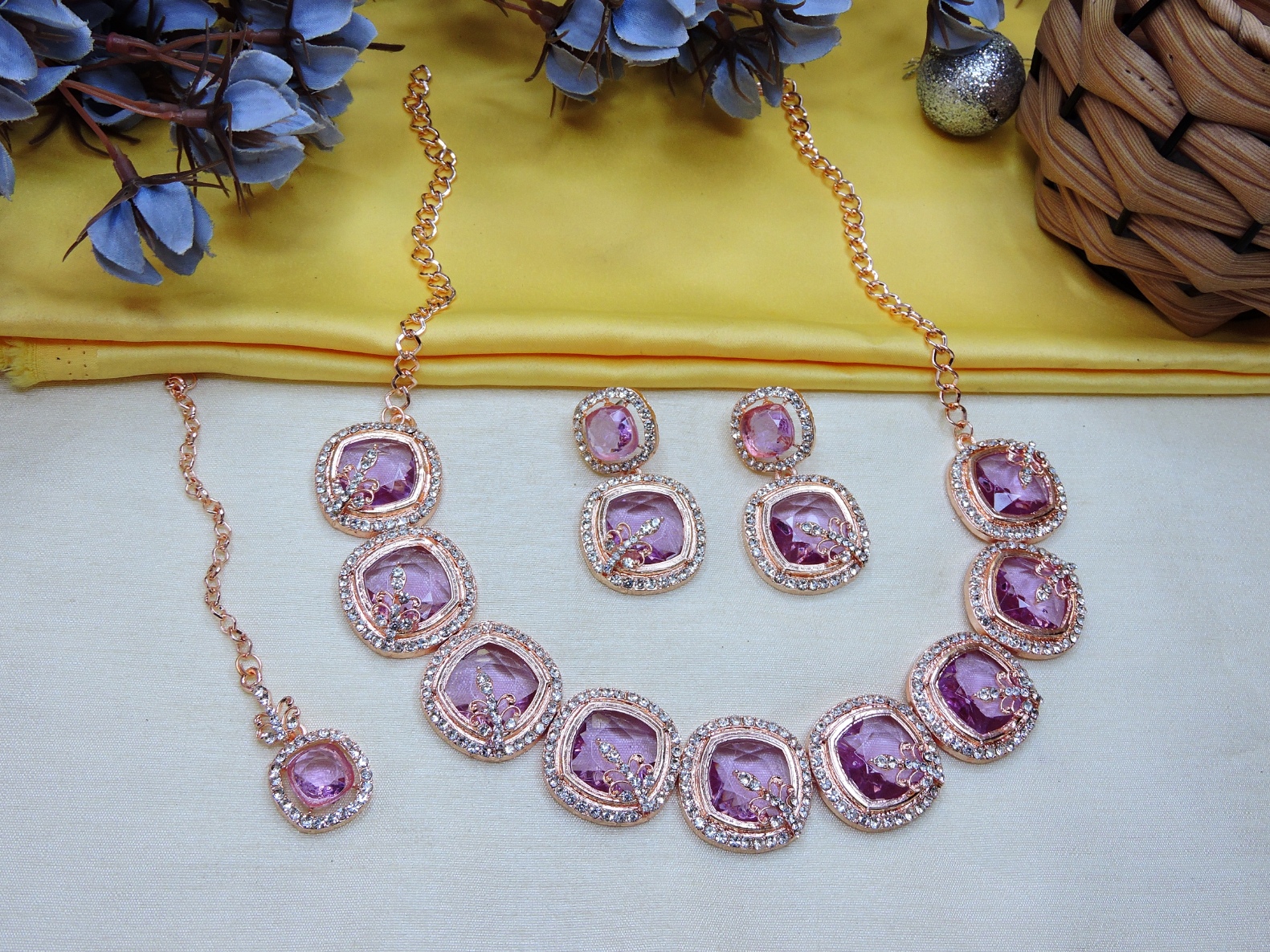 Lavender Alloy Choker Necklace Set