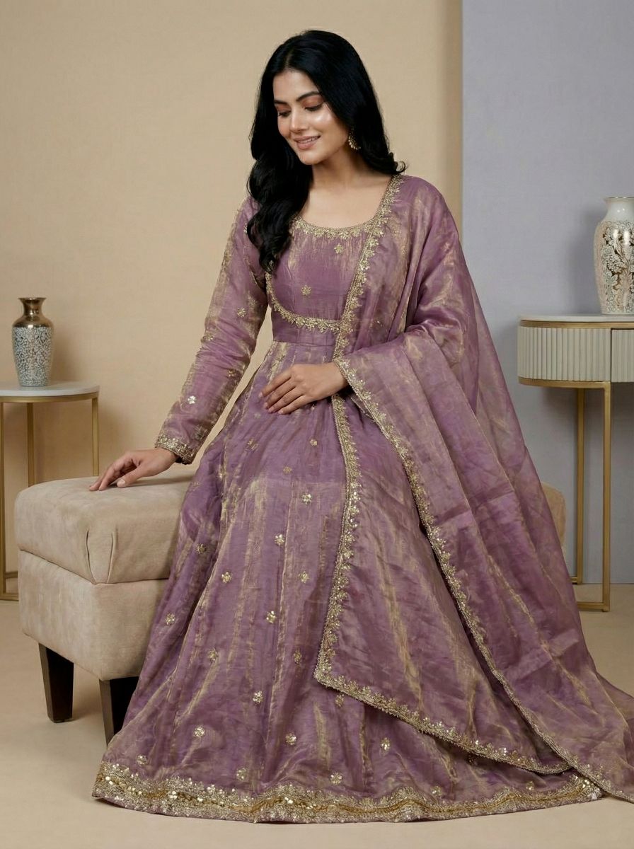 Lavender Fandy Silk Sequins Coding Party Suit