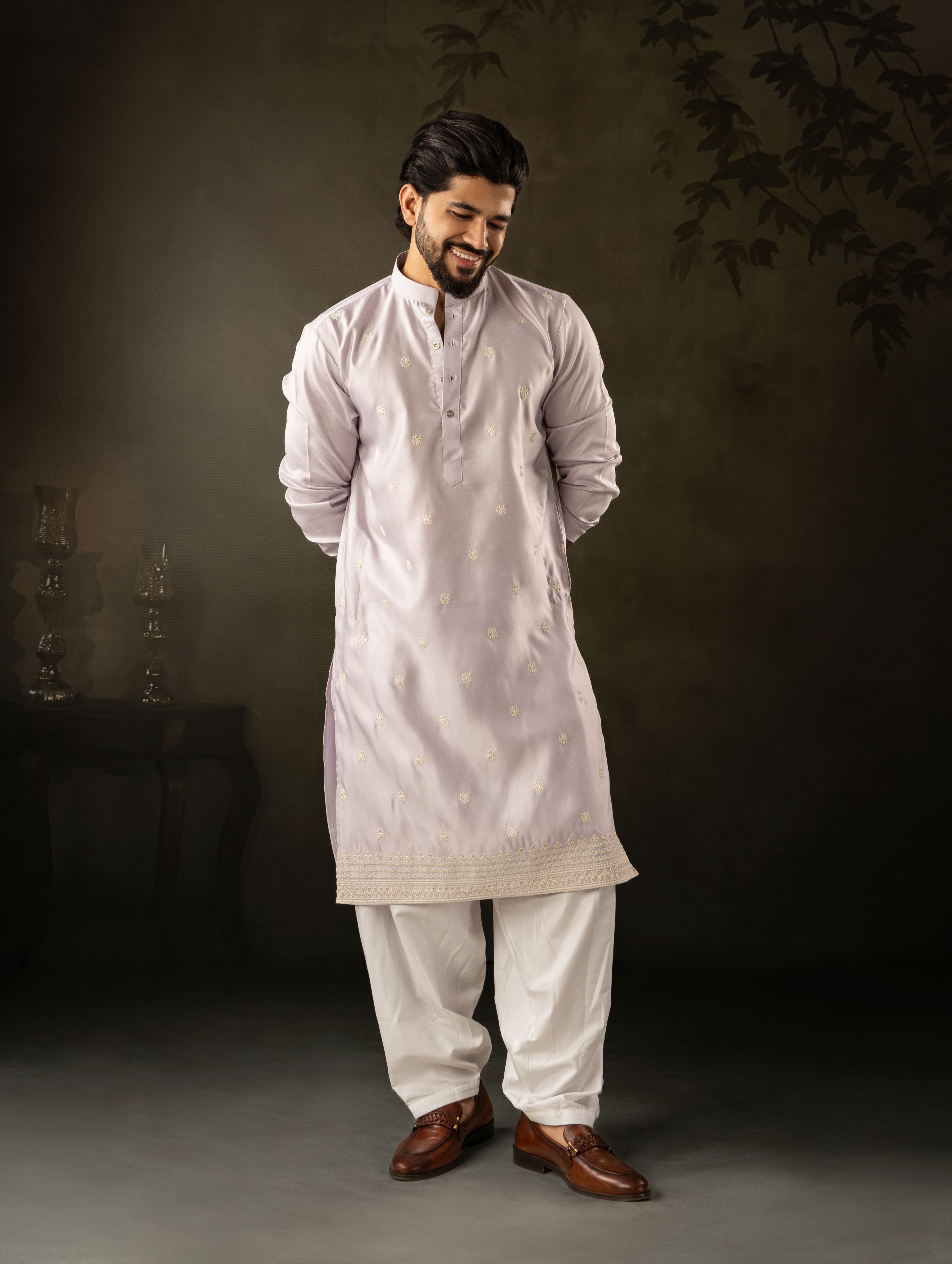 Light Purple Rayon Embroidered Kurta Pyjama