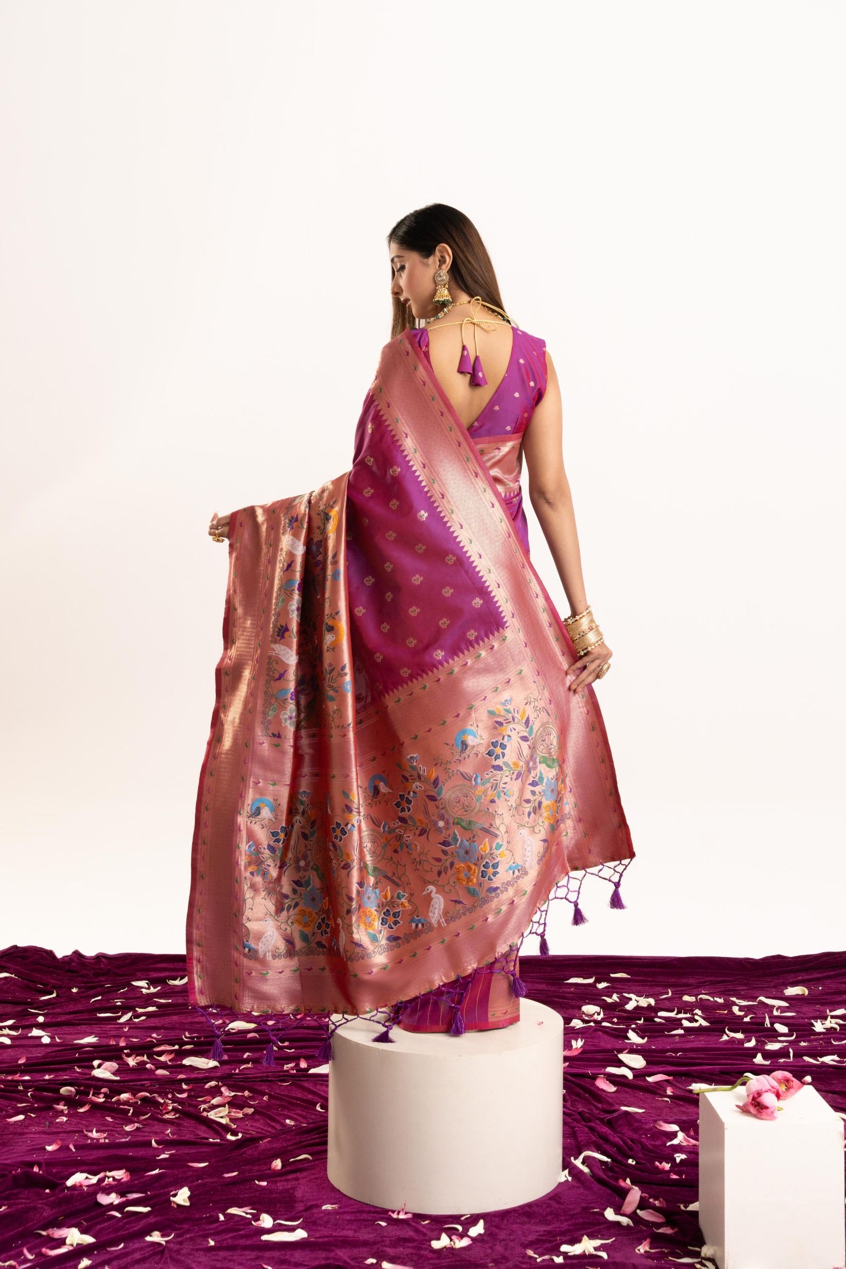 Magenta Banarasi Silk Woven Meenakari Paithani Saree — alternate view