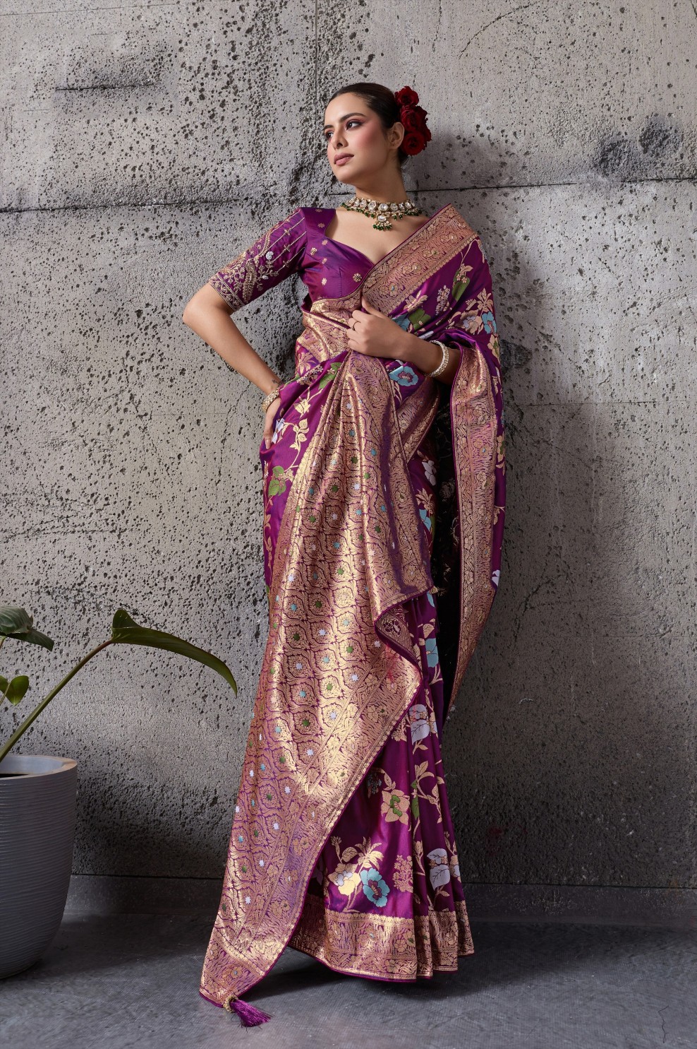 Magenta Floral Paisley Zari Banarasi Silk Saree