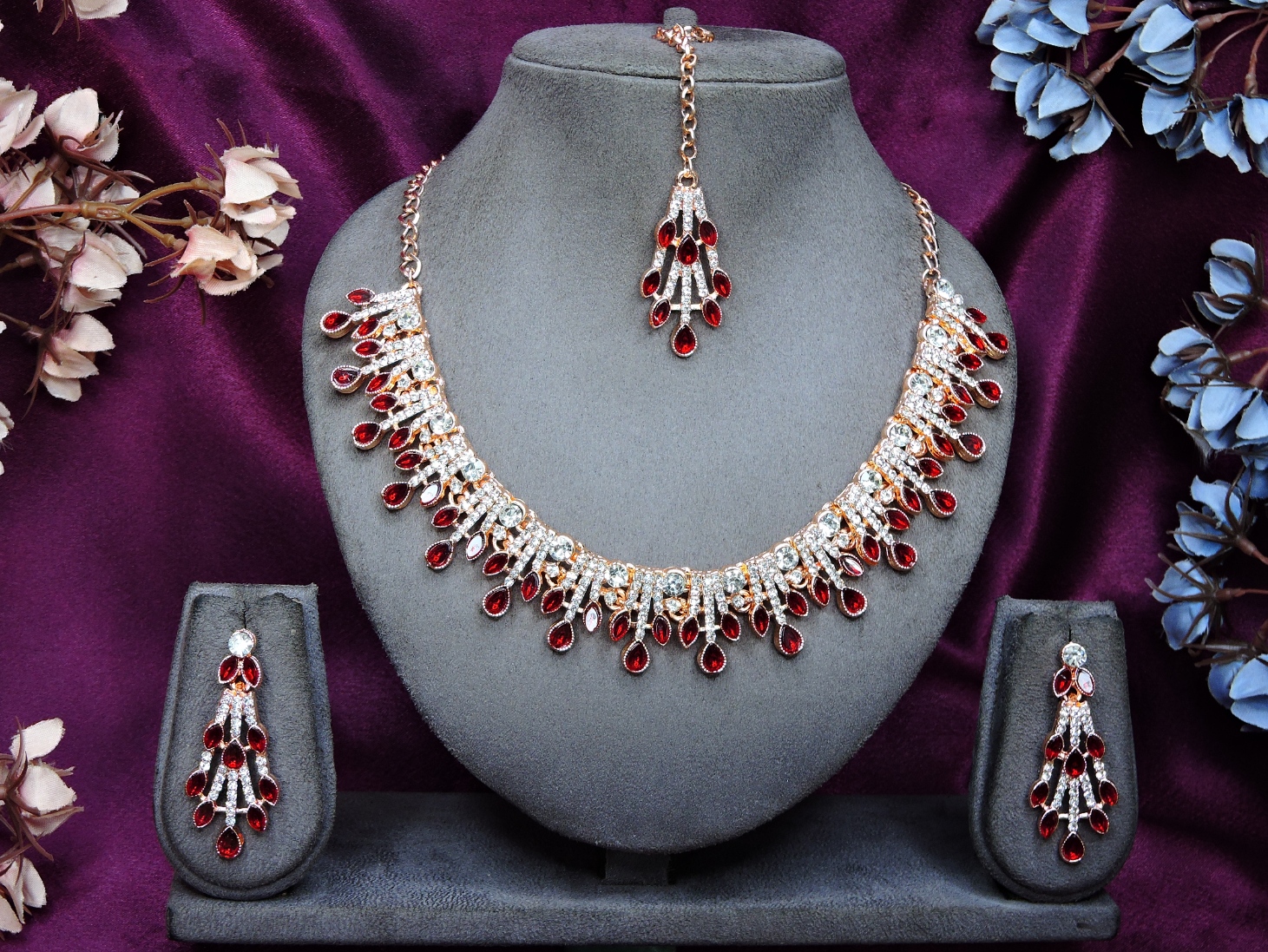 Maroon Alloy Necklace Set