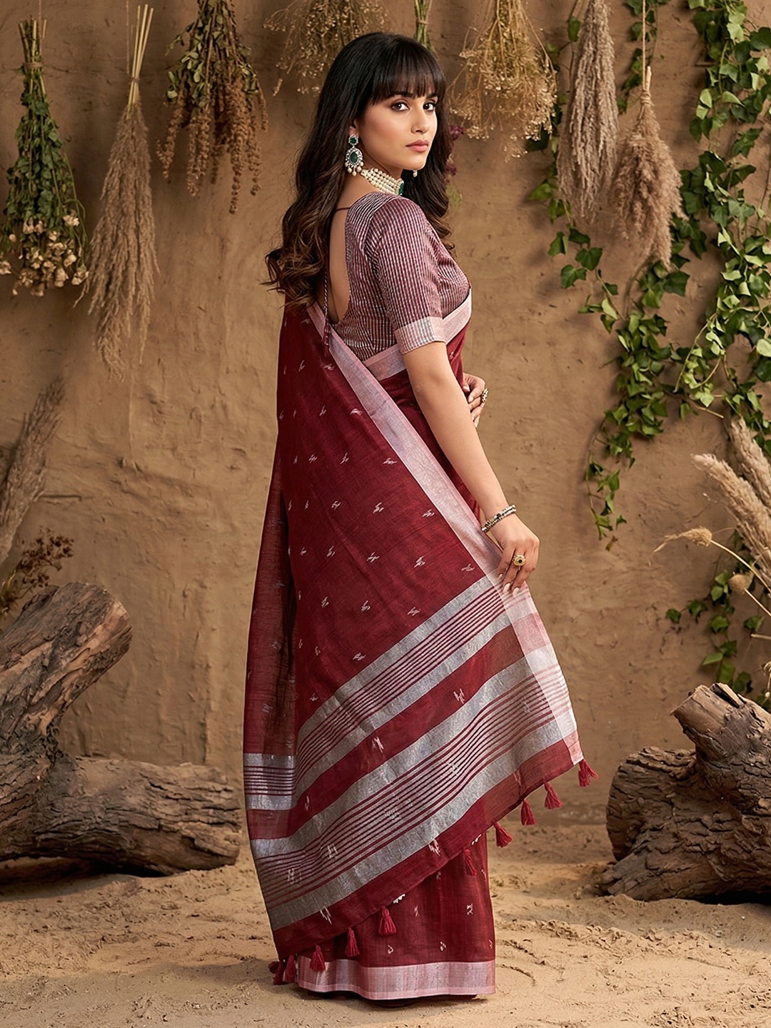 Maroon Border Embroidery Linen Saree
