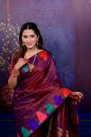 Maroon Geometric Jacquard Work Soft Silk Saree
