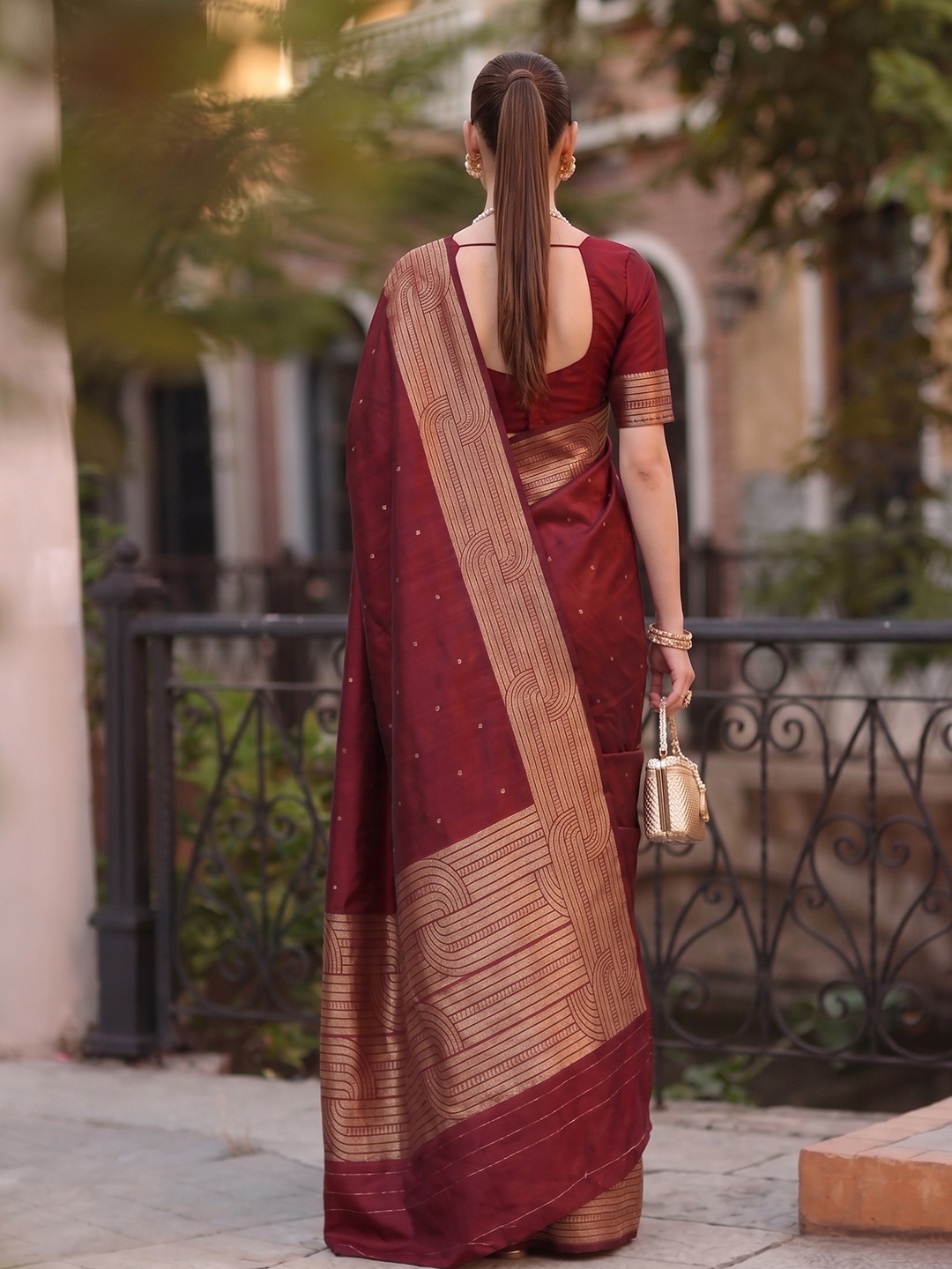 Maroon Geometric Woven Cotton Blend Saree — alternate view