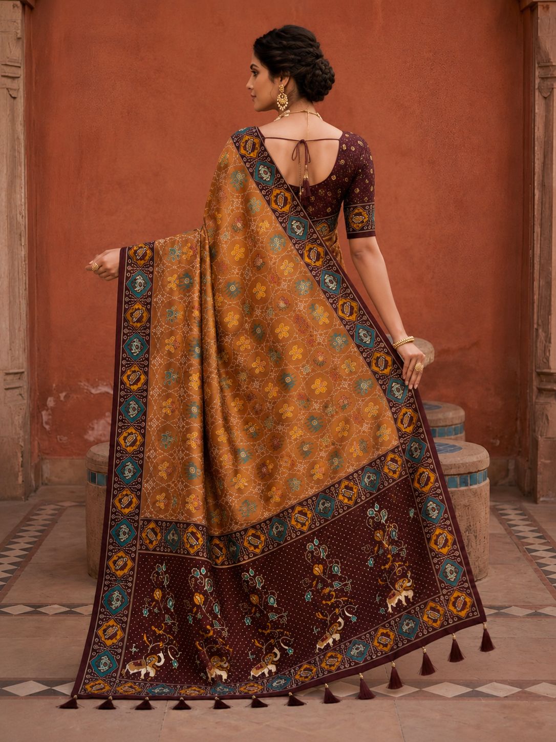 Maroon Geometric Woven Meenakari Jacquard Patola Silk Saree — alternate view