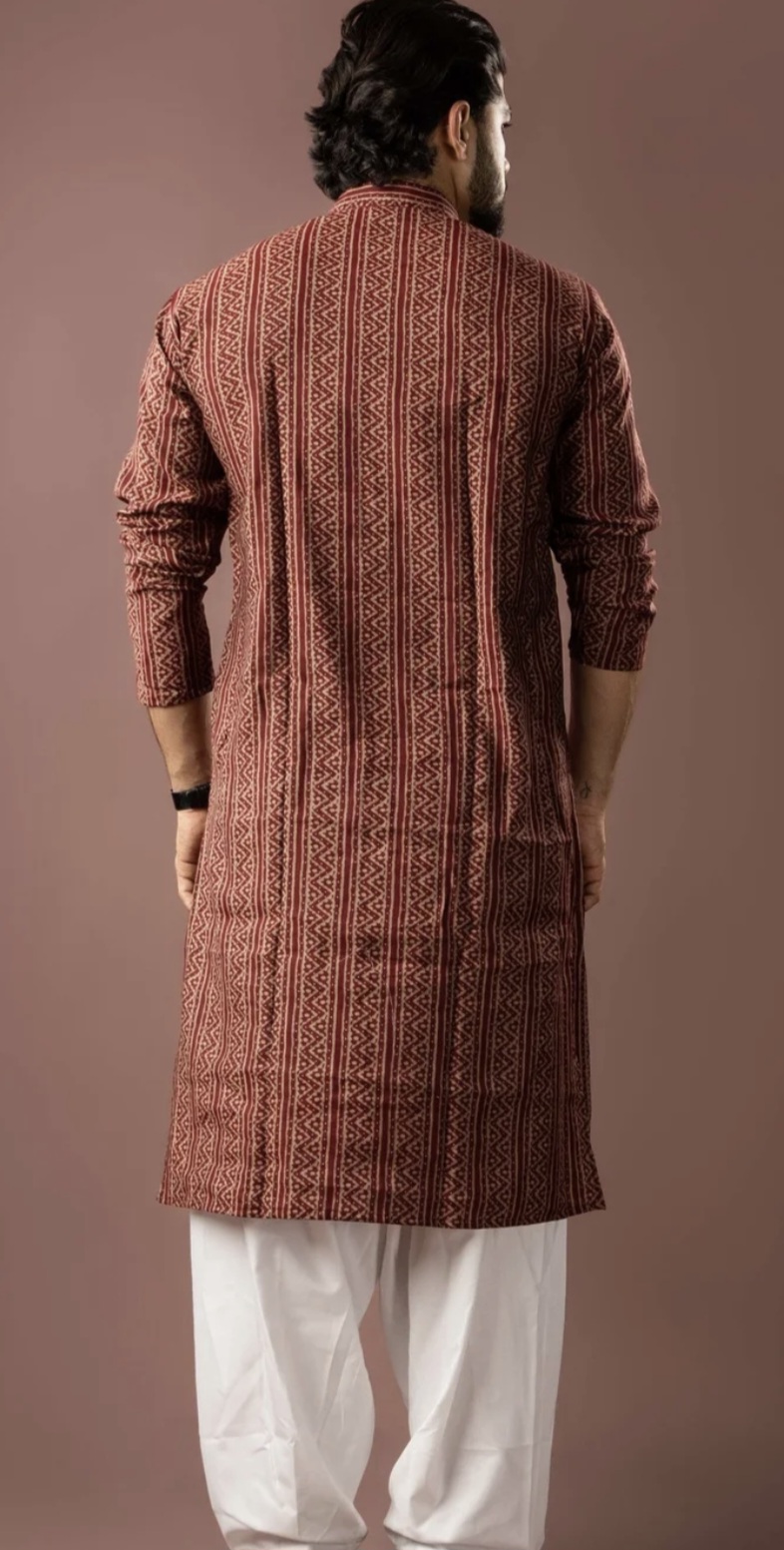 Maroon Linear Heritage Kurta Set — alternate view