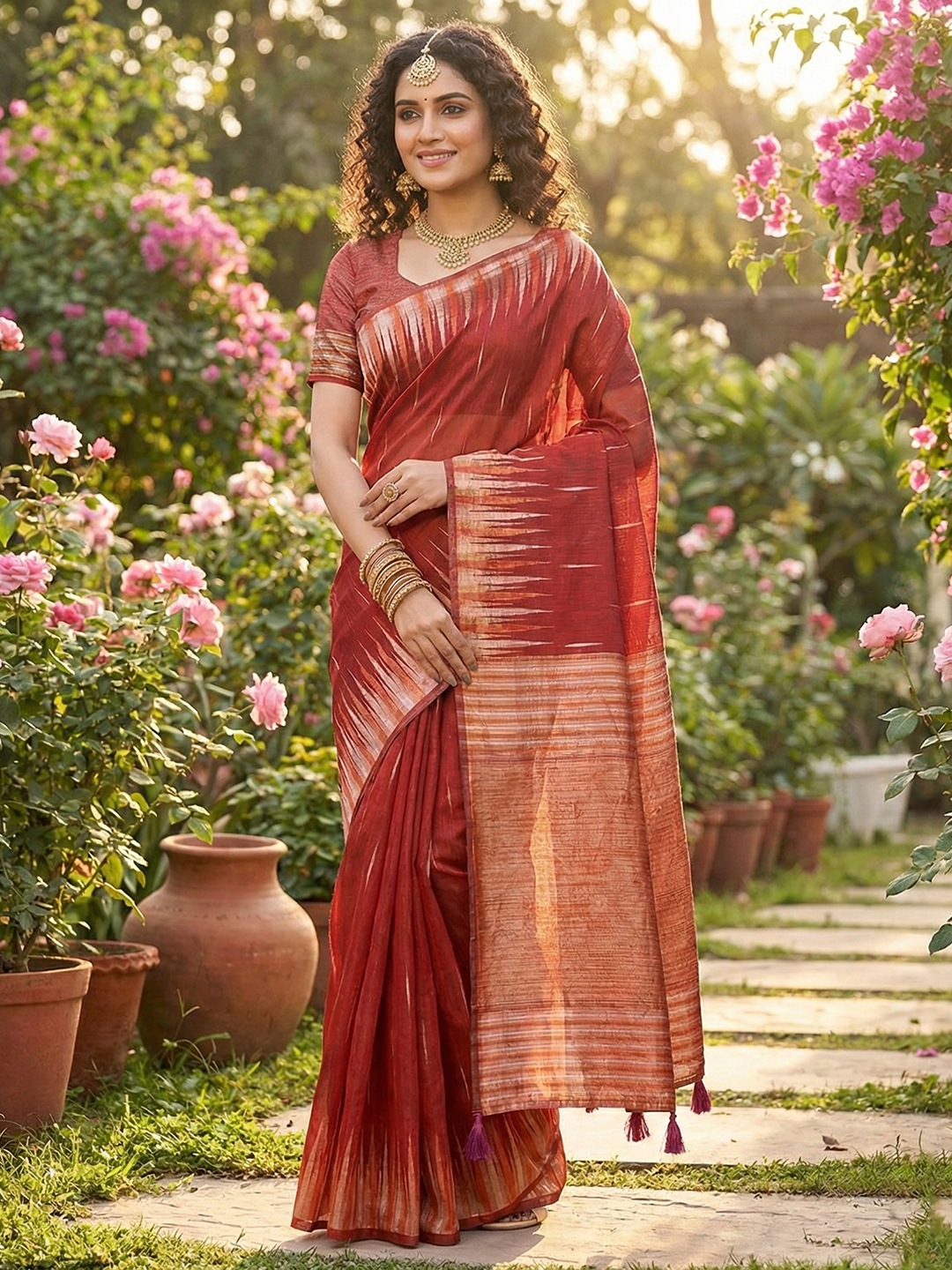 Maroon Linen Cotton Woven Designer Saree