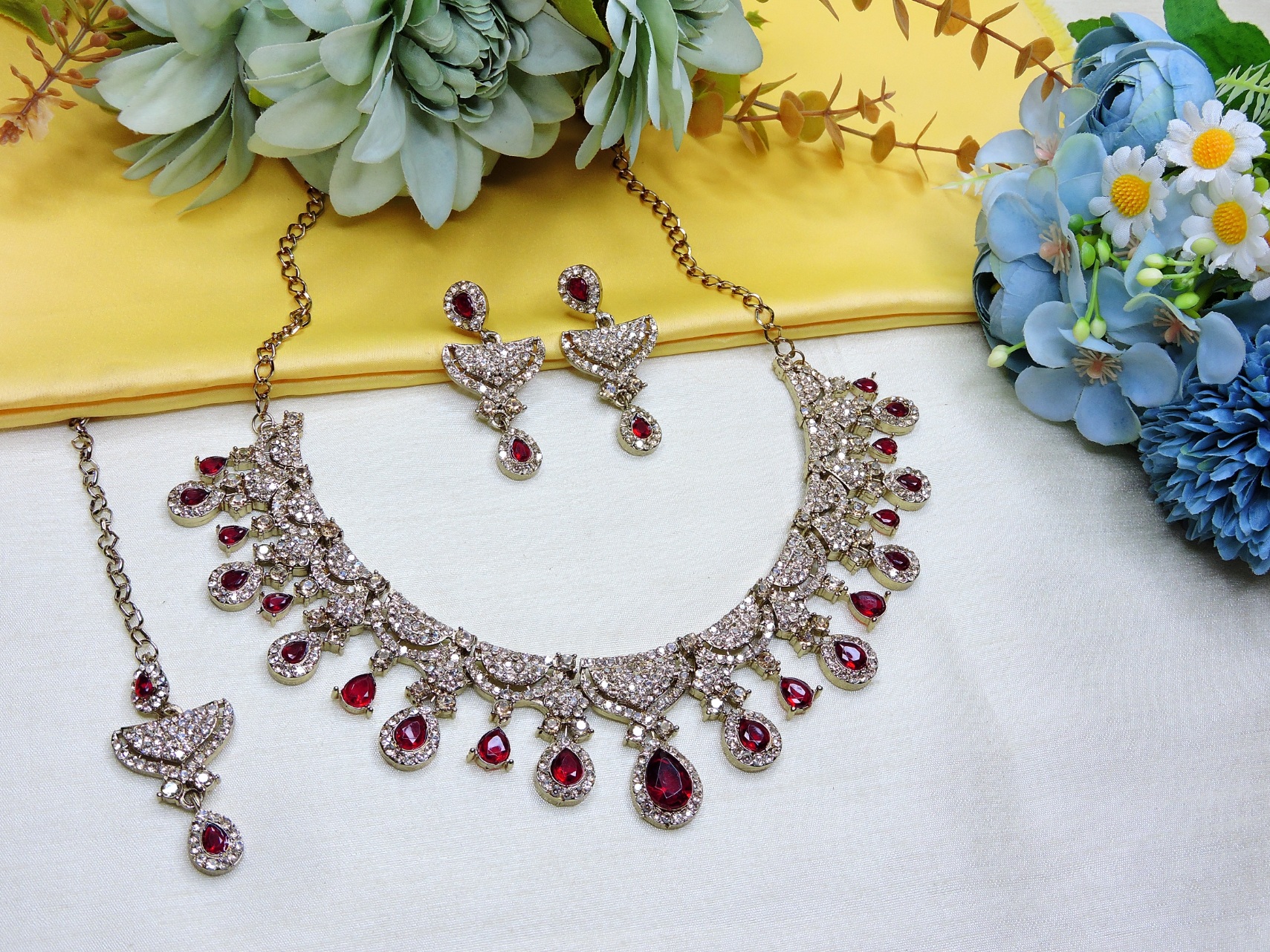 Maroon Luxe American Diamond Necklace Set