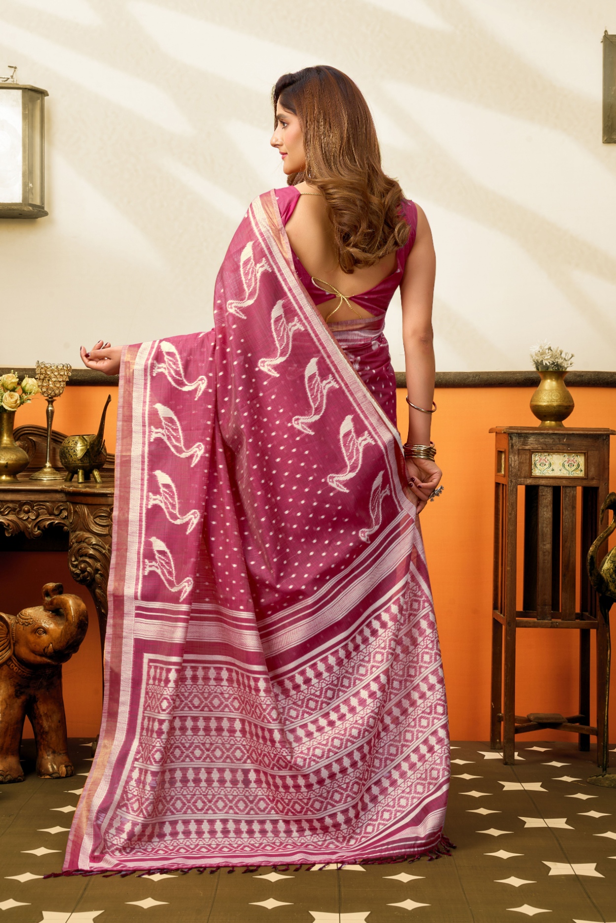 Maroon Peacock Motif Jacquard Weaving Cotton Saree — alternate view