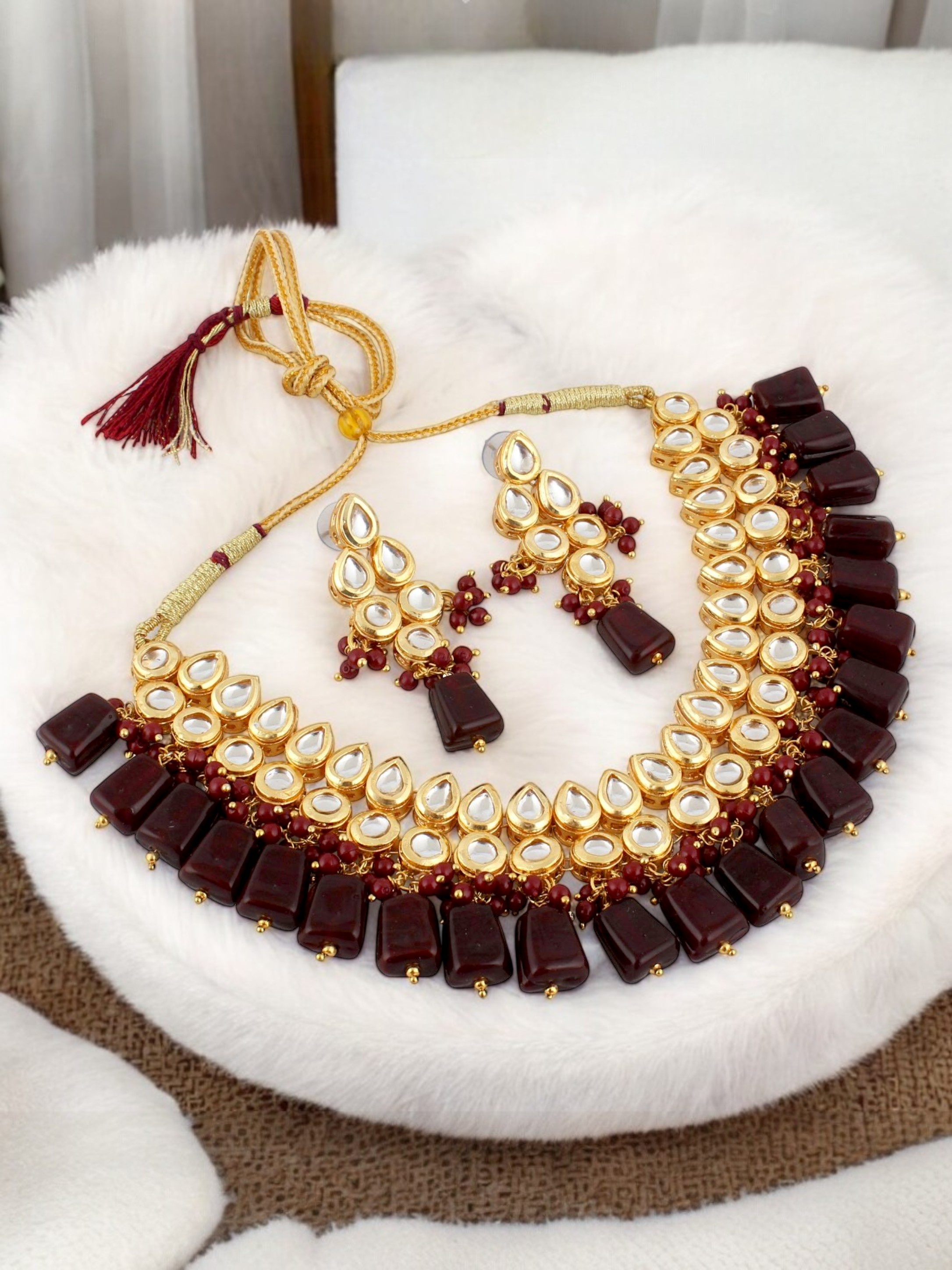 Maroon Traditional Kundan Brass Necklace Set — alternate view