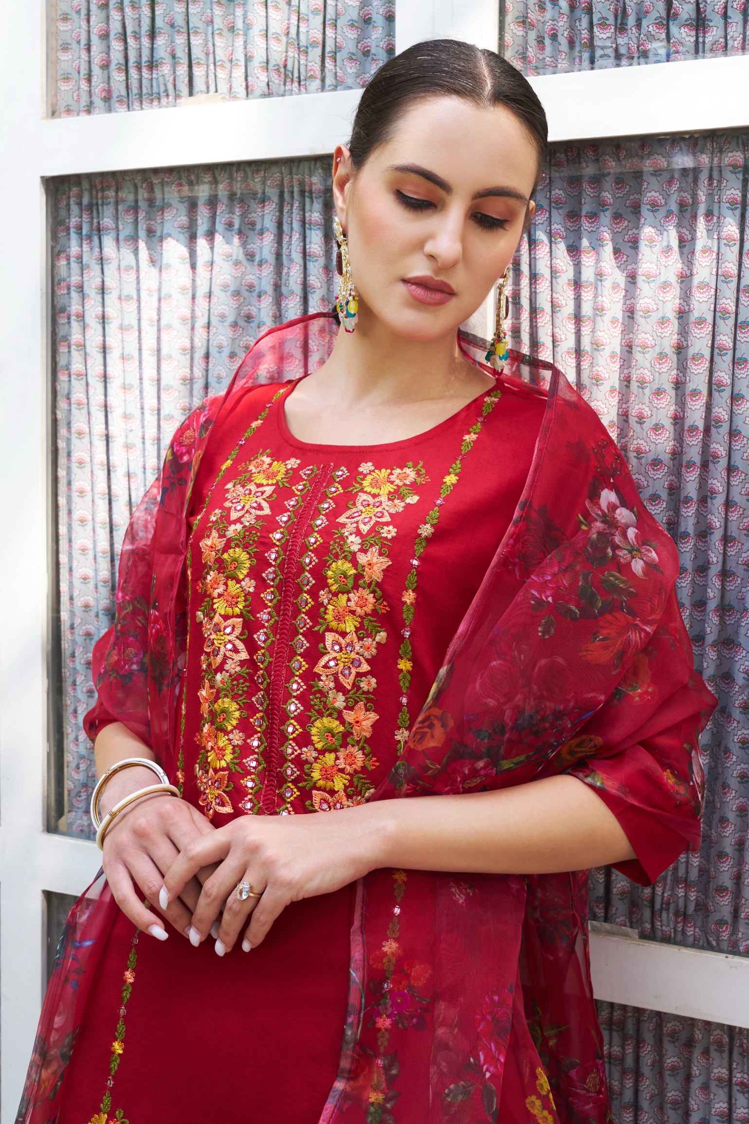Maroon Viscose Rayon Floral Embroidered Salwar Suit