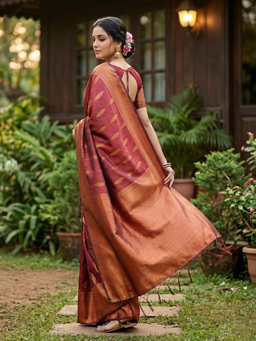 Maroon Woven Silk Blend Saree — alternate view
