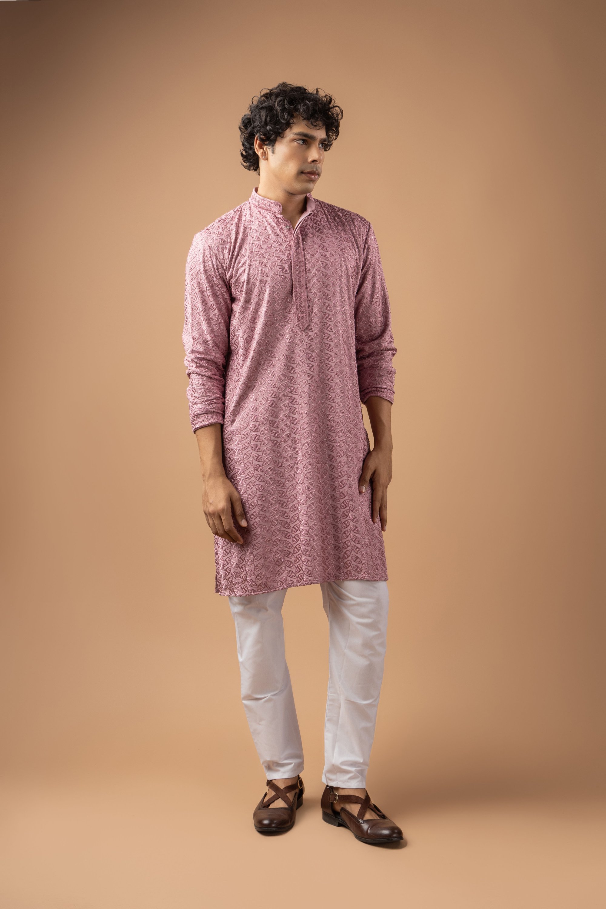 Mauve Pink Geometric Embroidery Rayon Kurta Pyjama