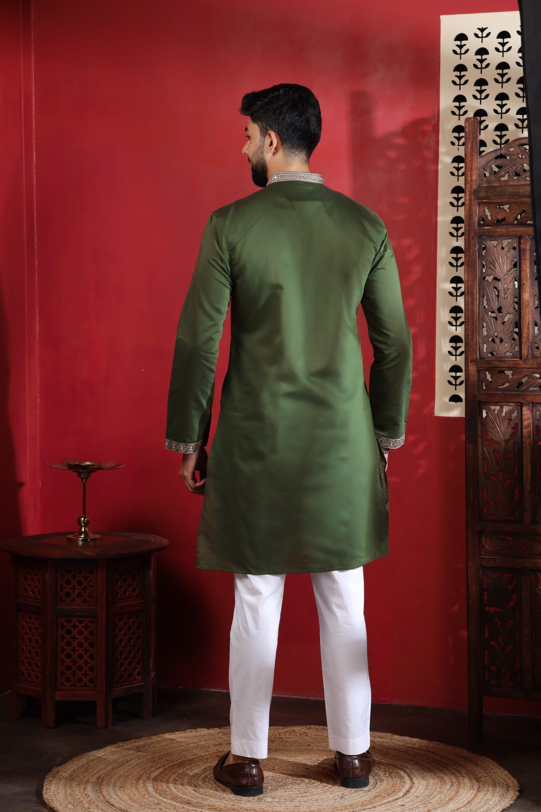 Mehendi Embroidered Cotton Kurta Pyjama — alternate view