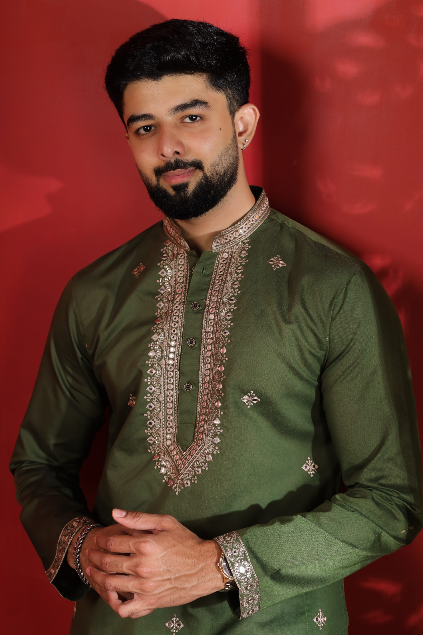 Mehendi Embroidered Cotton Kurta Pyjama