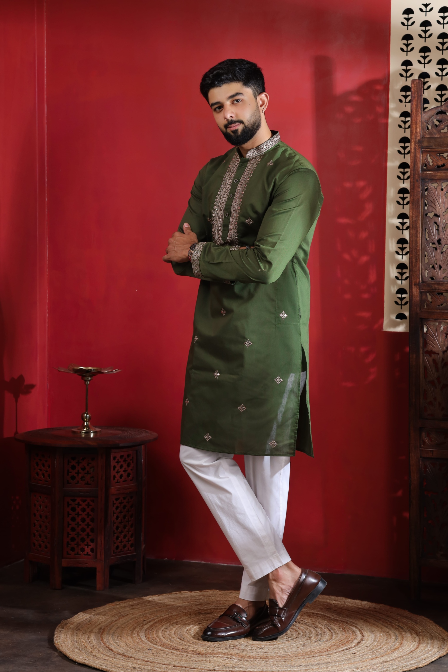 Mehendi Embroidered Cotton Kurta Pyjama