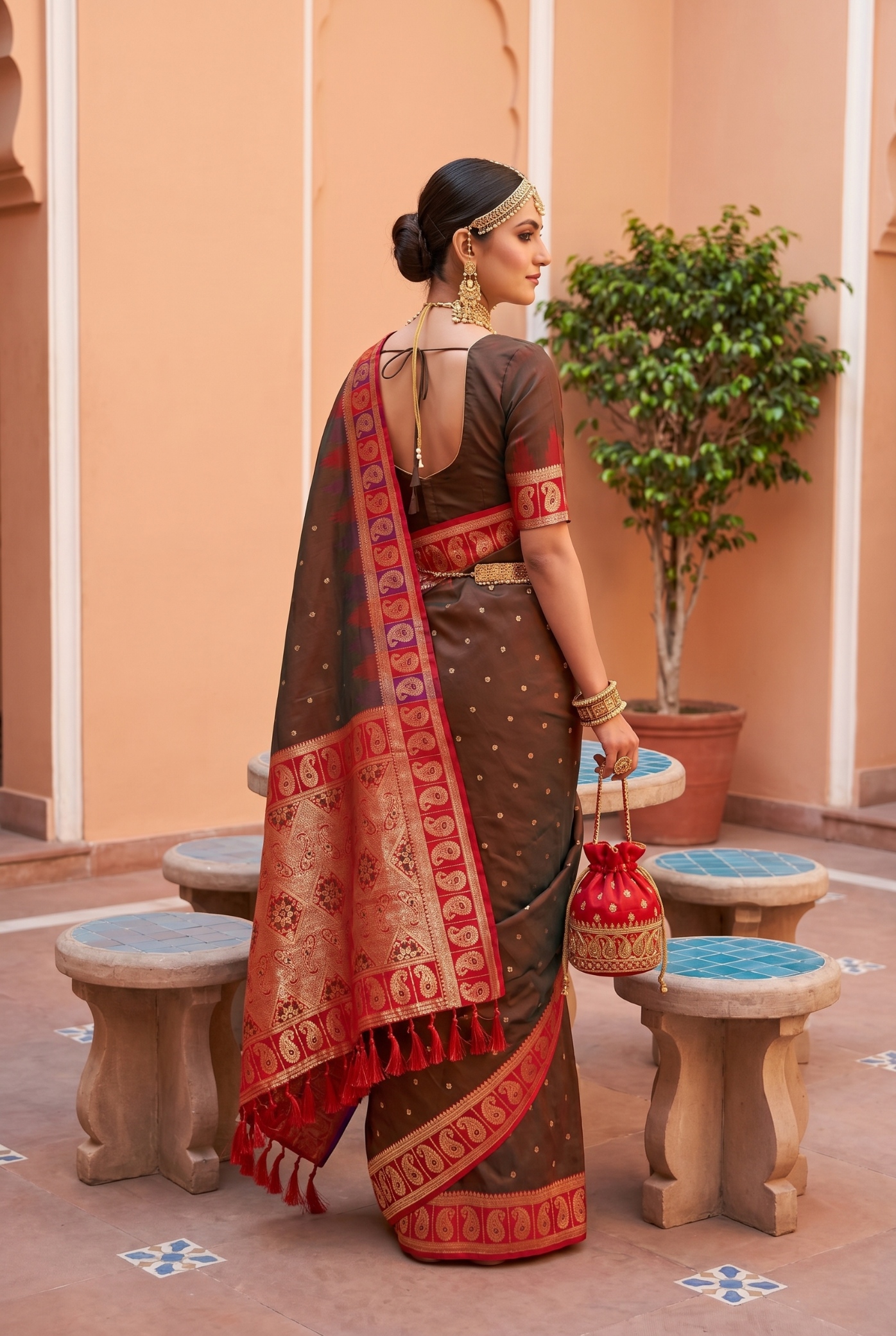Mehendi Ethnic Motif Woven Soft Silk Saree — alternate view