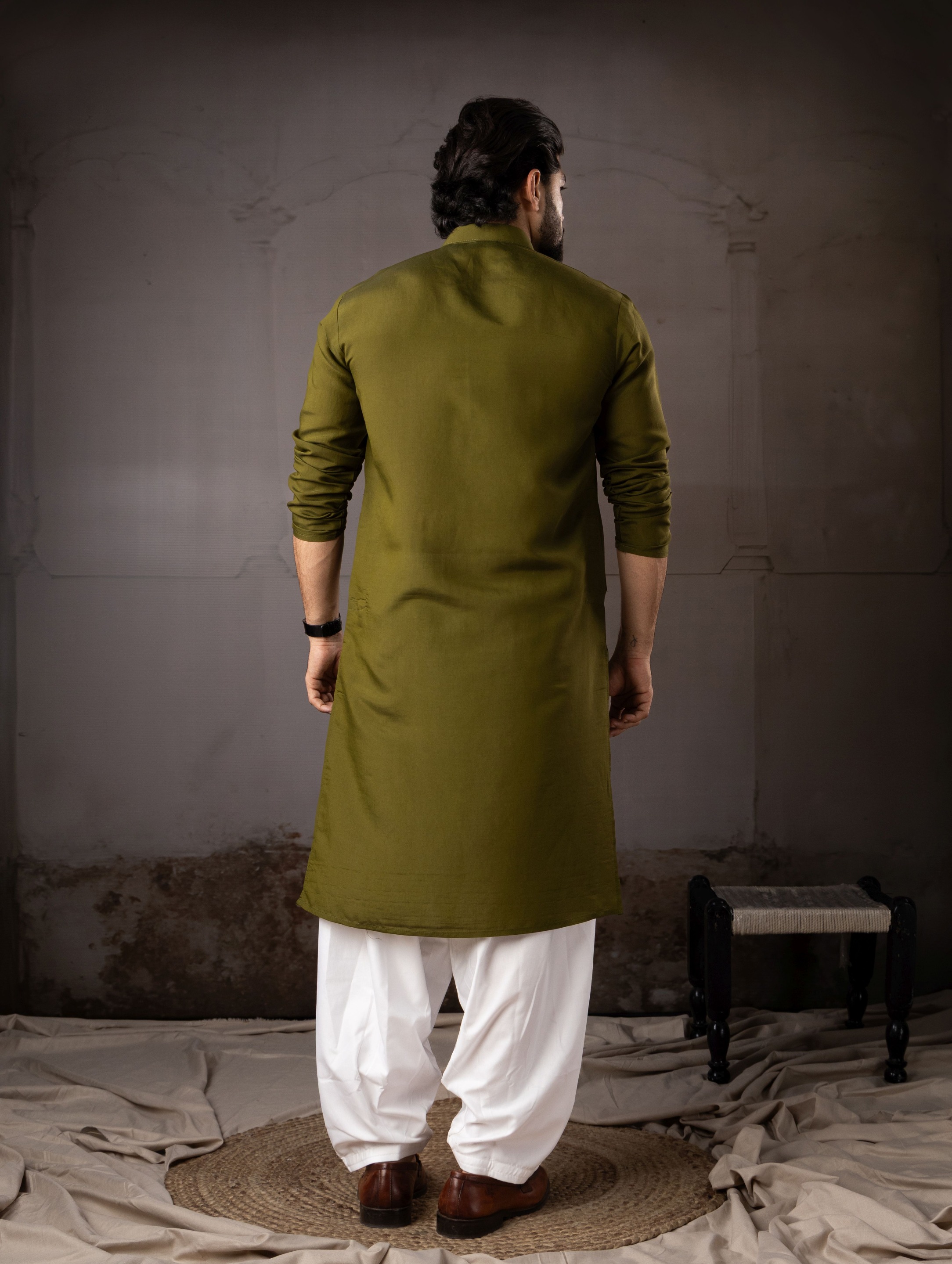 Mehendi Floral Butta Silk Embroidered Kurta Pyjama — alternate view