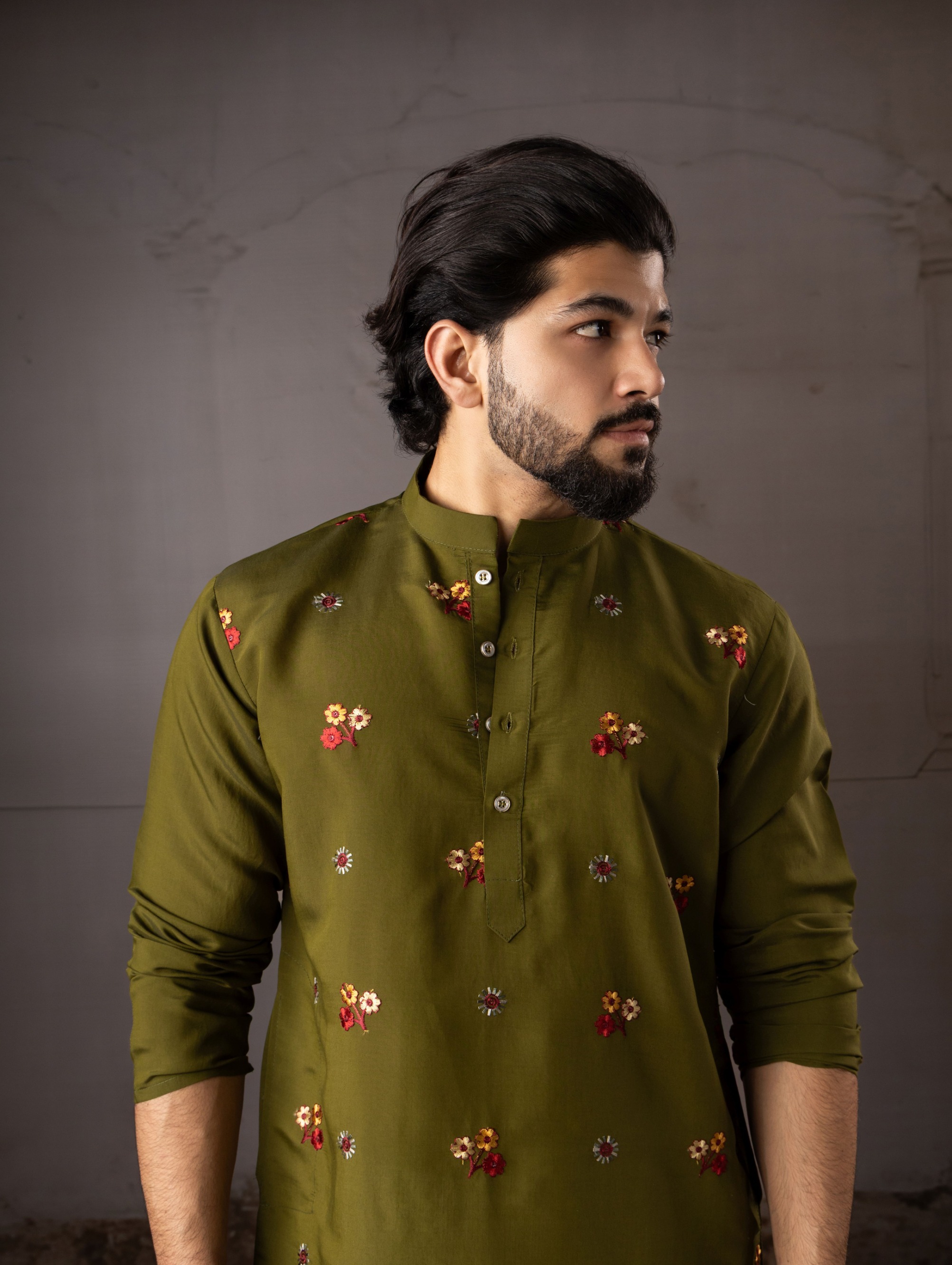 Mehendi Floral Butta Silk Embroidered Kurta Pyjama