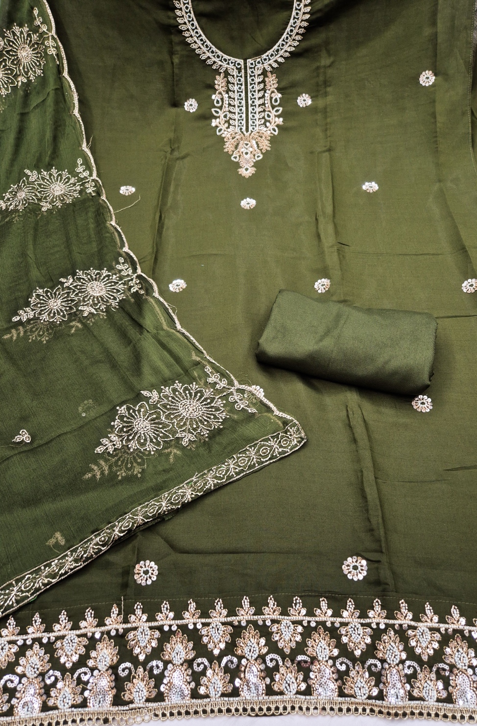 Mehendi Floral Embroidered Cotton Straight Suit