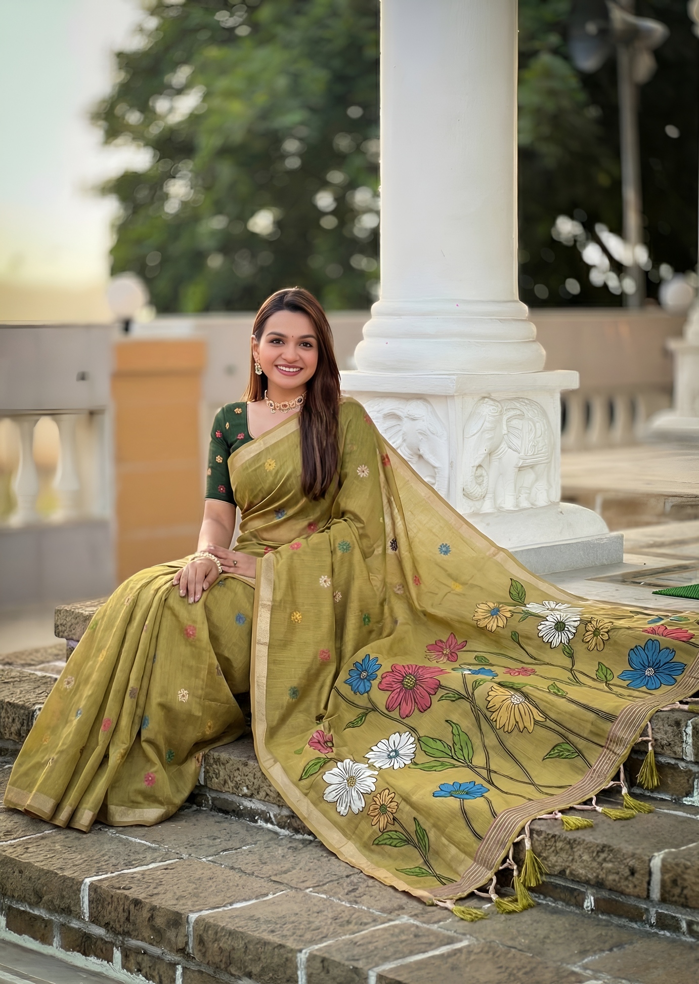 Mehendi Floral Meenakari Woven Cotton Silk Saree
