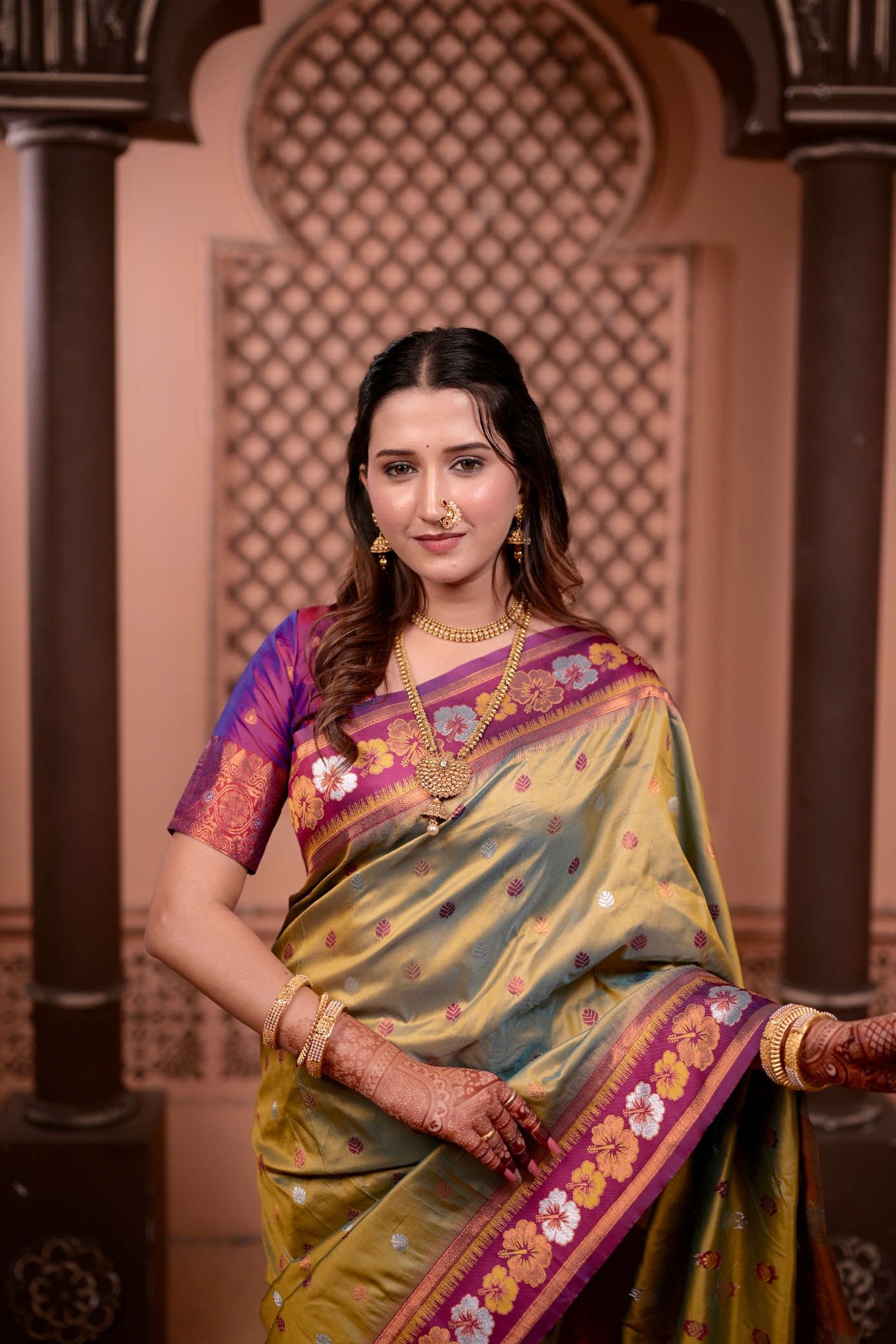 Mehendi Floral Motif Zari Woven Soft Silk Saree — alternate view