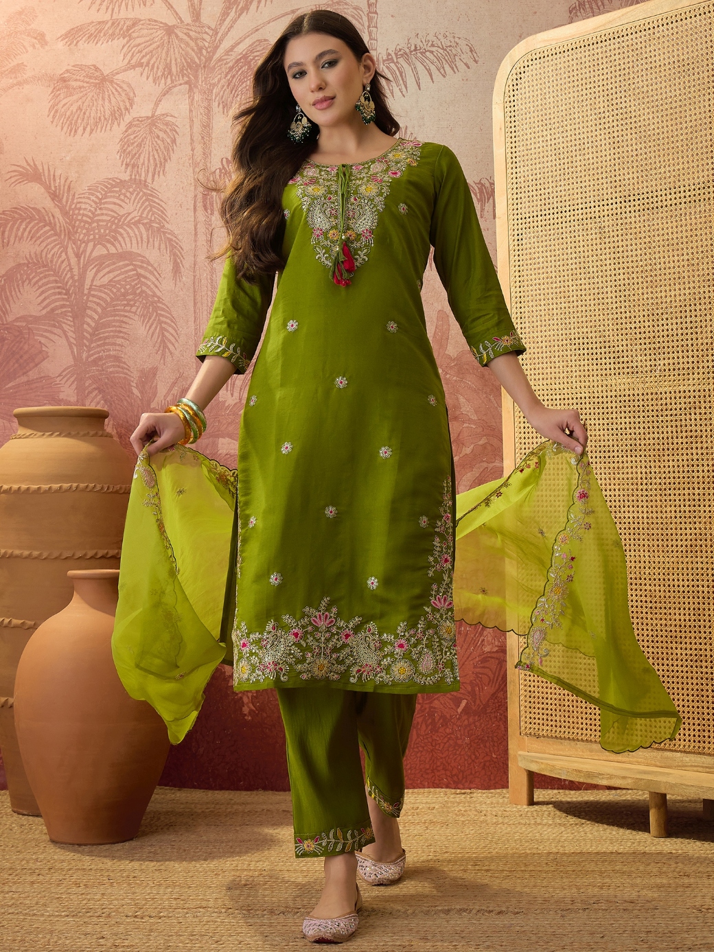 Mehendi Floral Thread Rayon Salwar Suit